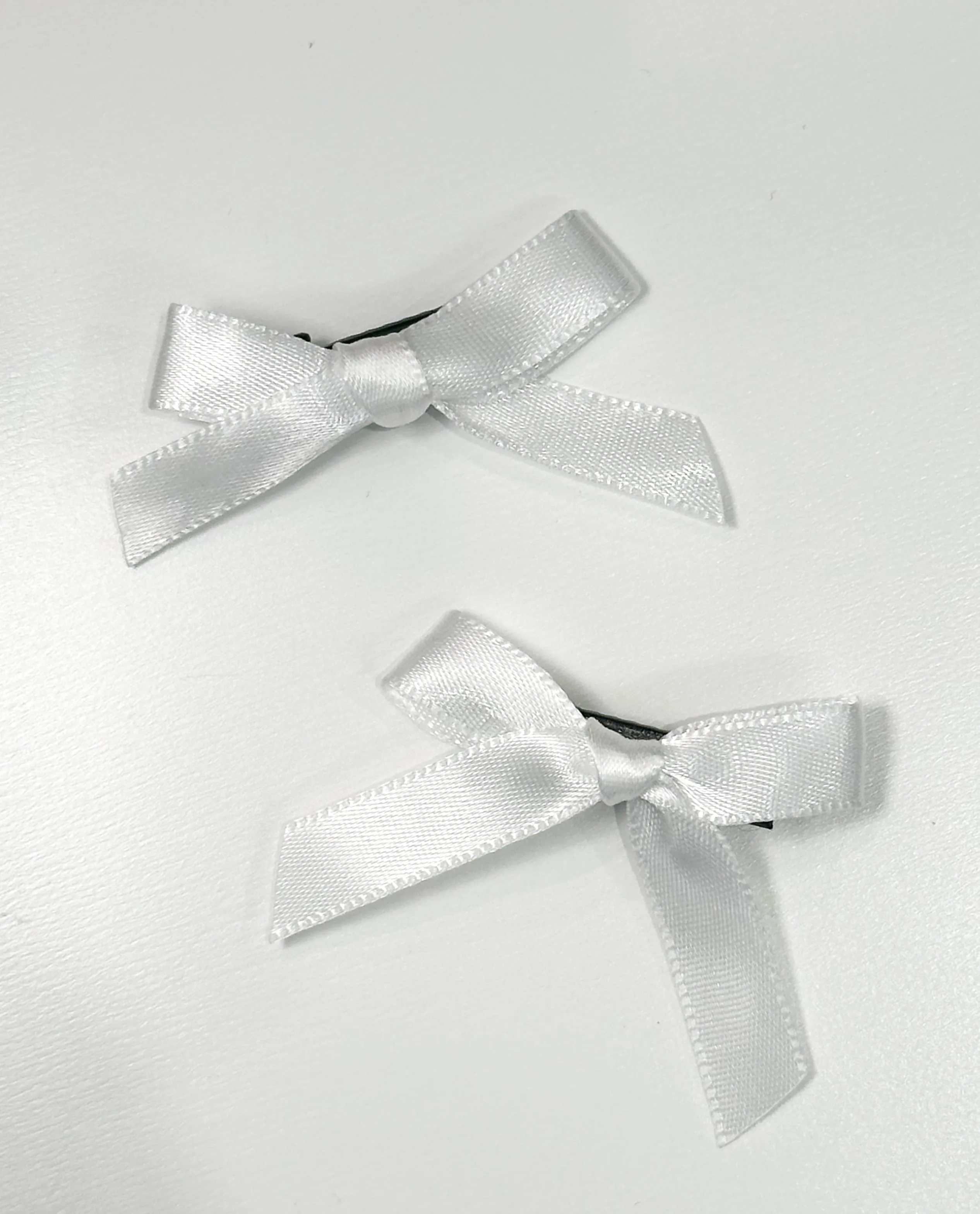 Hair Bow Clips | 2-in-1 sold by Bella Chic product image thumbnail 3