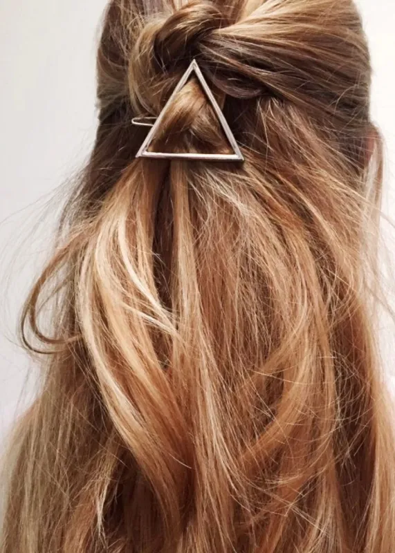 Triangle Hair Clip | Silver made by Bella Chic