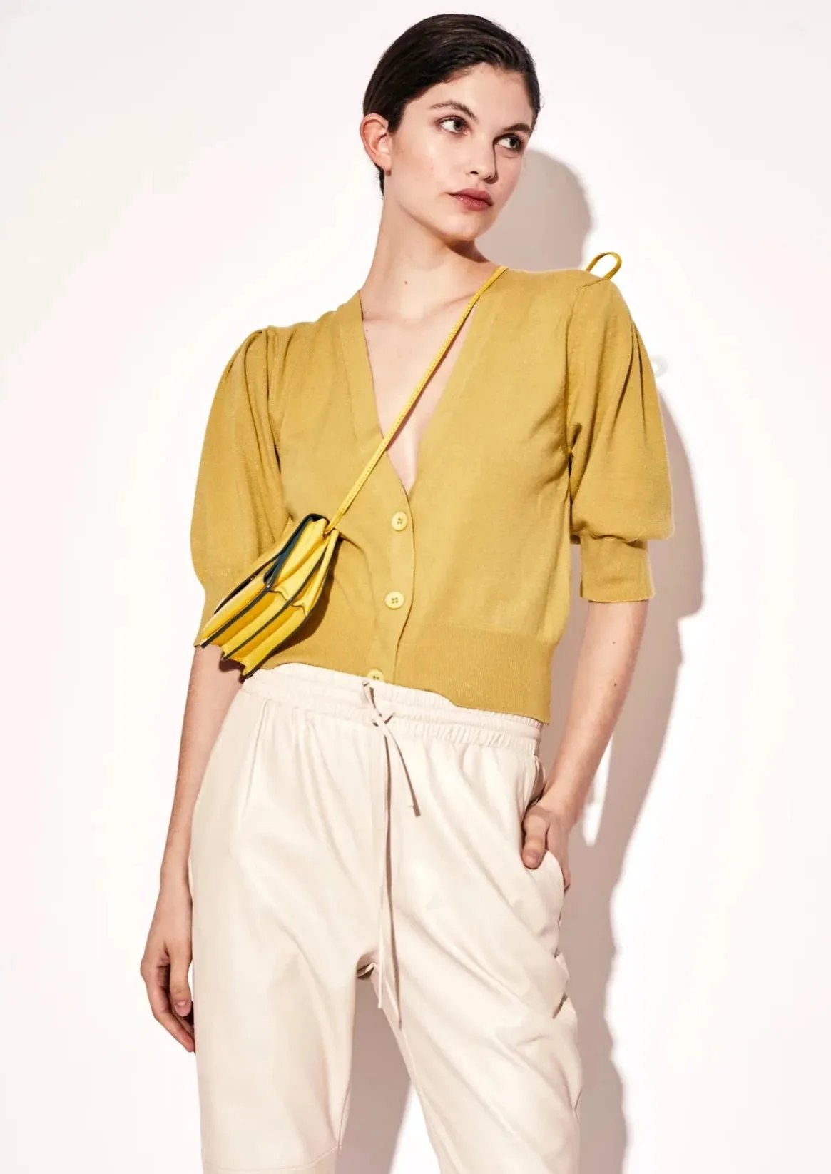 Fleetwood Pant | Pearl sold by Bella Chic product image thumbnail 4