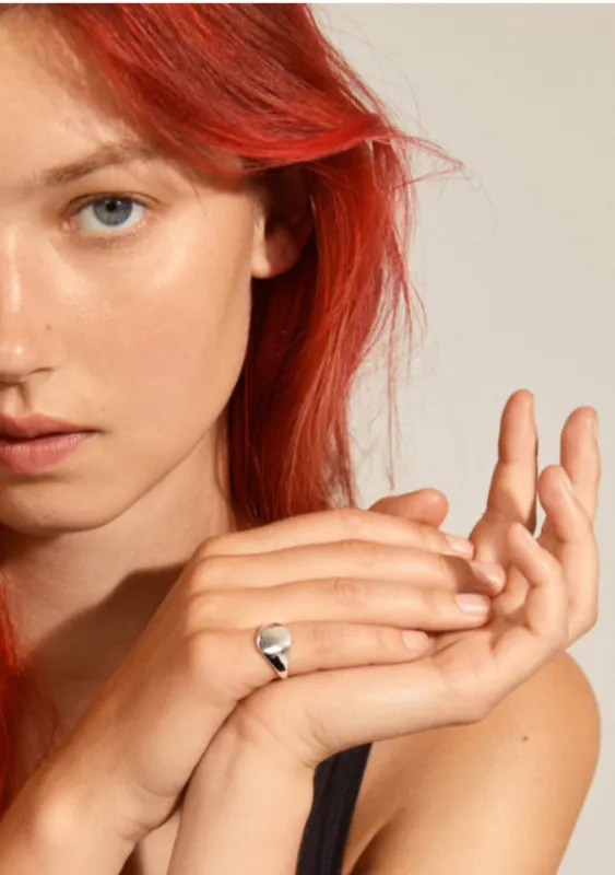 Julieta Crystal Signet Ring | Silver sold by Bella Chic