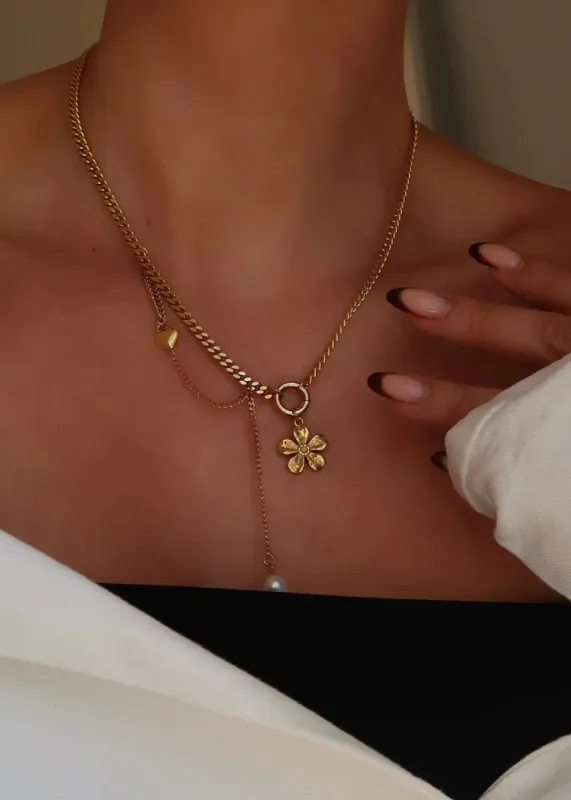 Willow Necklace made by Bella Chic