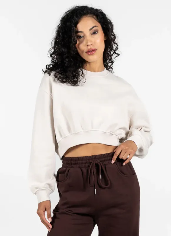 Charly Crop Crewneck | Latte made by C’est Moi