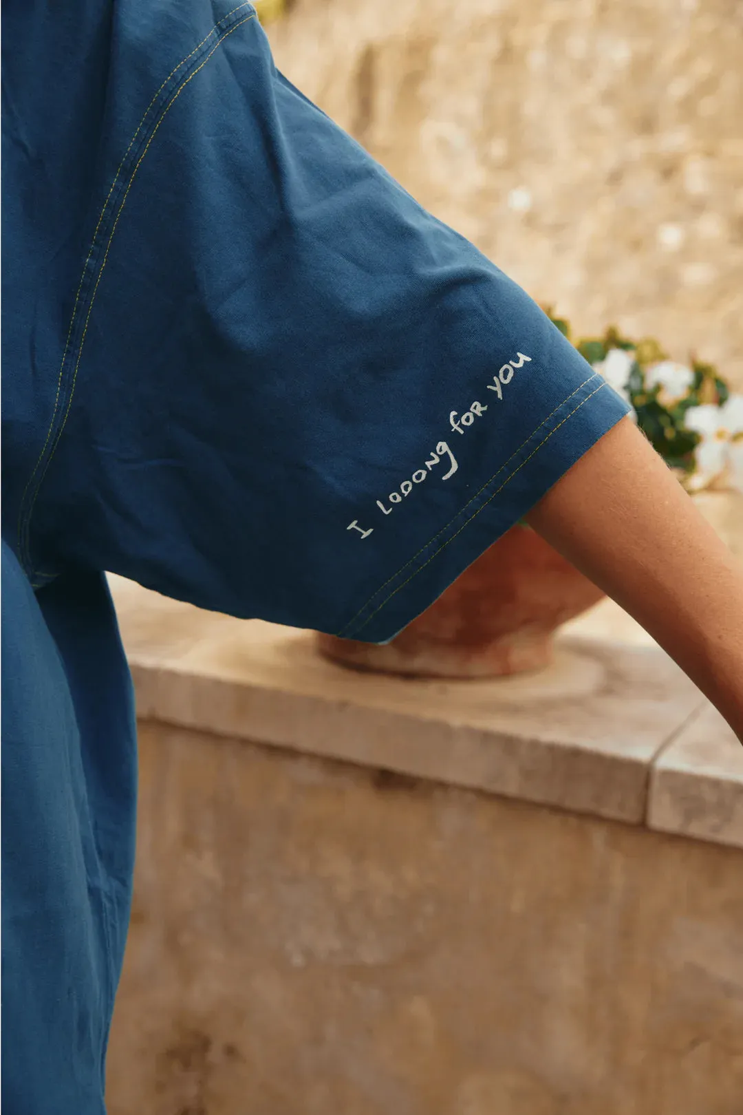 The Very Oversized Don't Sell Yourself Tee | Navy sold by Bella Chic product image thumbnail 3