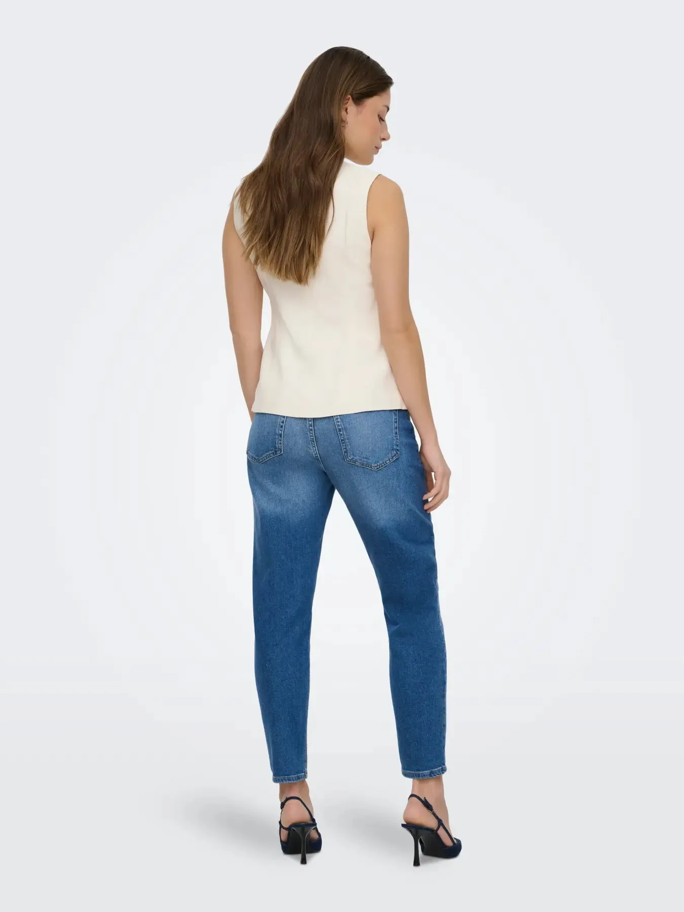 Tila Life Waistcoat | Cloud Dancer sold by Bella Chic product image thumbnail 2