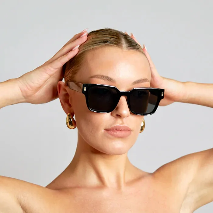 Casey Sunglasses | Black sold by Bella Chic product image thumbnail 4