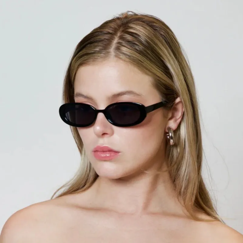 Kenzie Sunglasses | Black made by Bella Chic