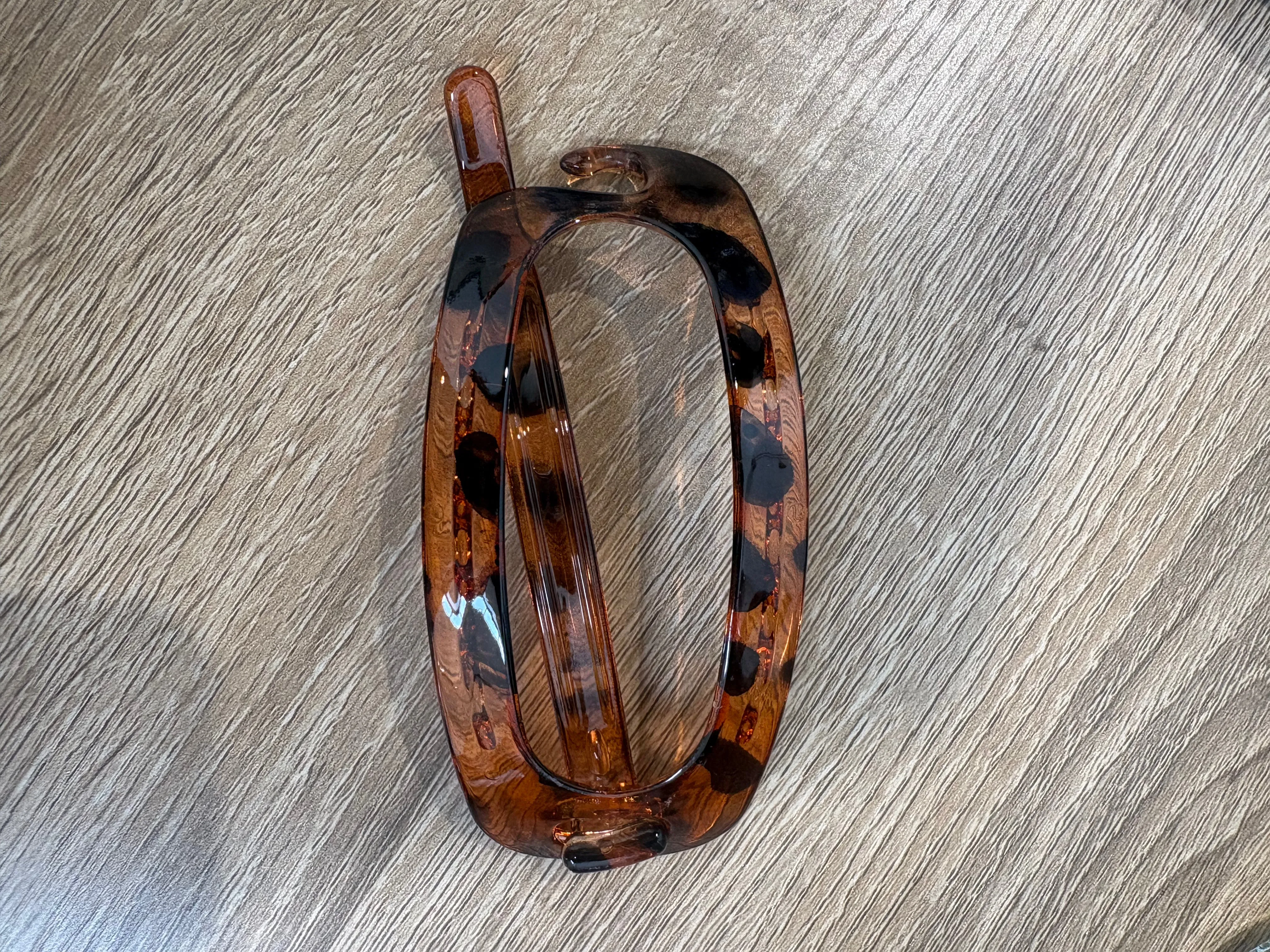 Banana Claw Clip sold by Bella Chic product image thumbnail 2