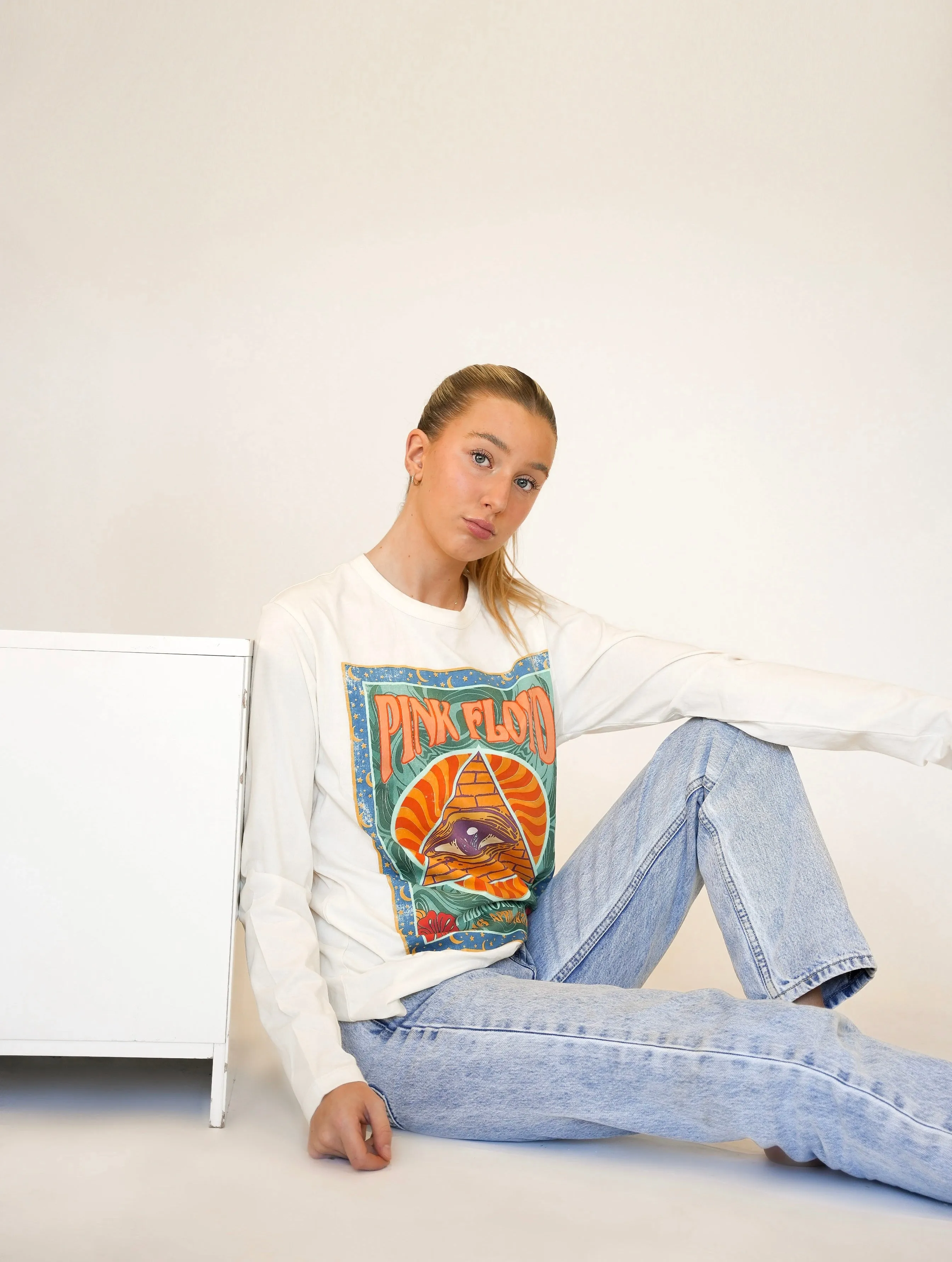 Pink Floyd - Fillmore East | Coconut Milk sold by Bella Chic