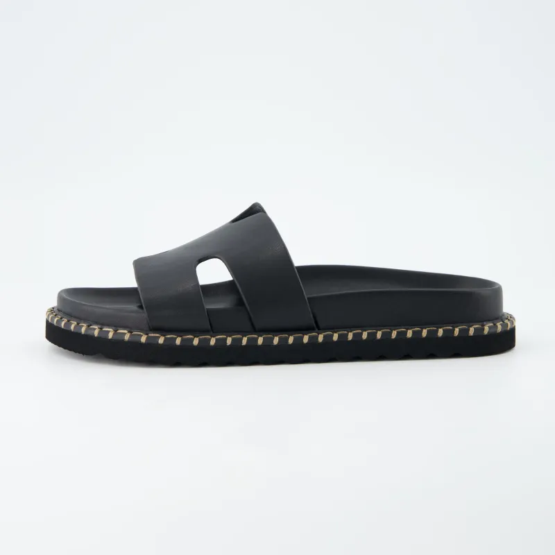 Crisp Footbed Slide Sandal sold by Cushionaire