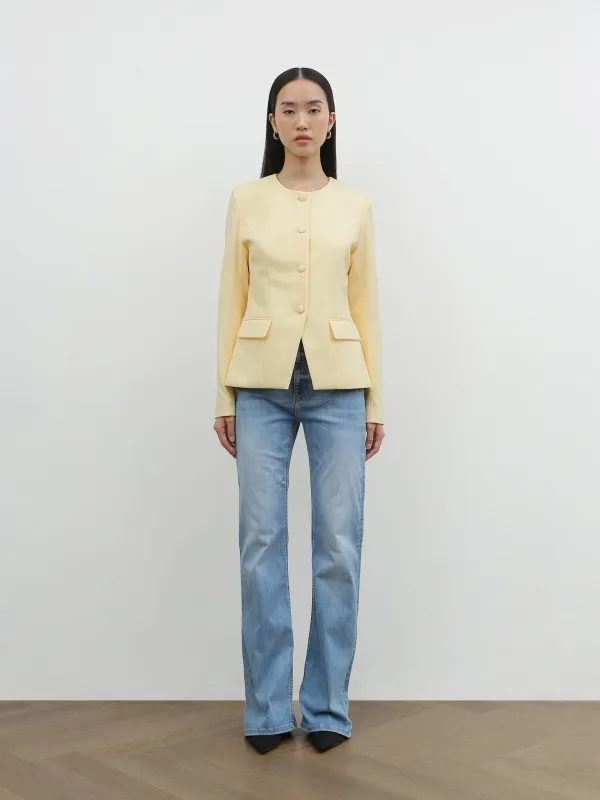 FITTED BLAZER IN BUTTER sold by BLZR.ID