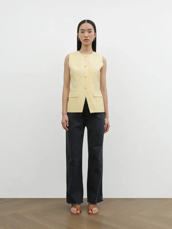 FITTED VEST IN BUTTER sold by BLZR.ID