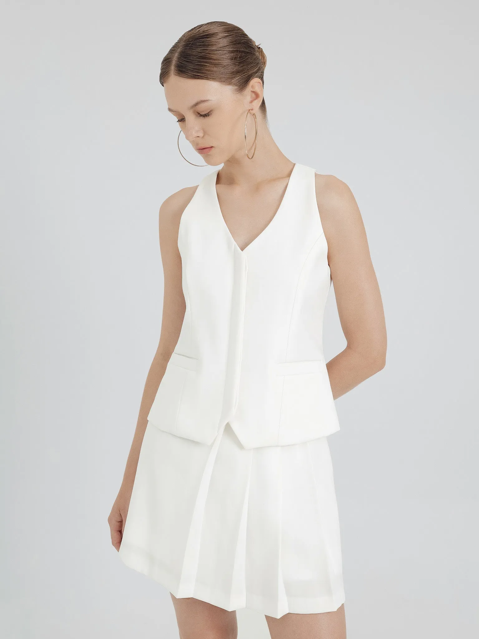 V-NECK VEST IN WHITE sold by BLZR.ID product image thumbnail 5