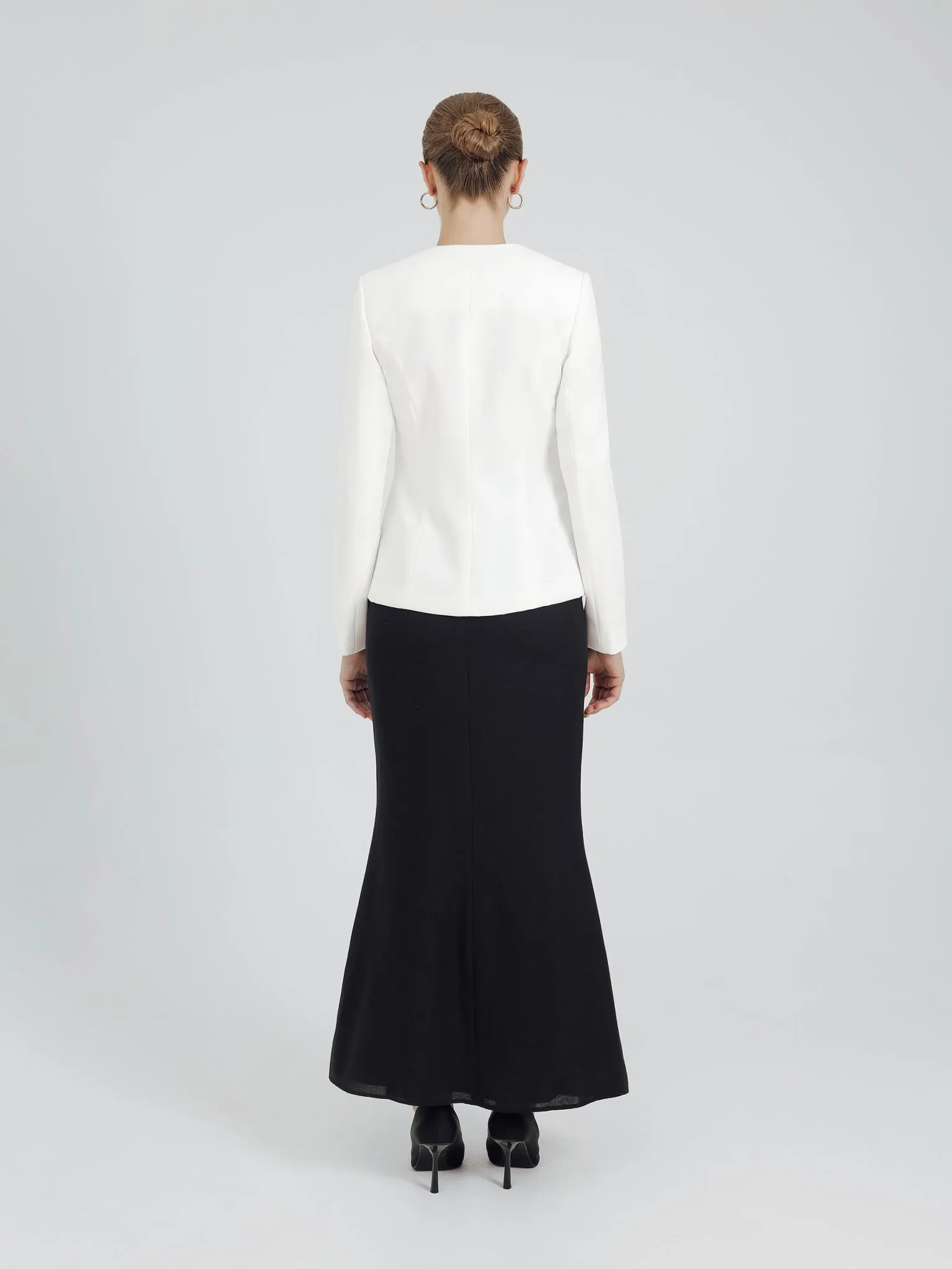 FITTED BLAZER IN WHITE sold by BLZR.ID product image thumbnail 5