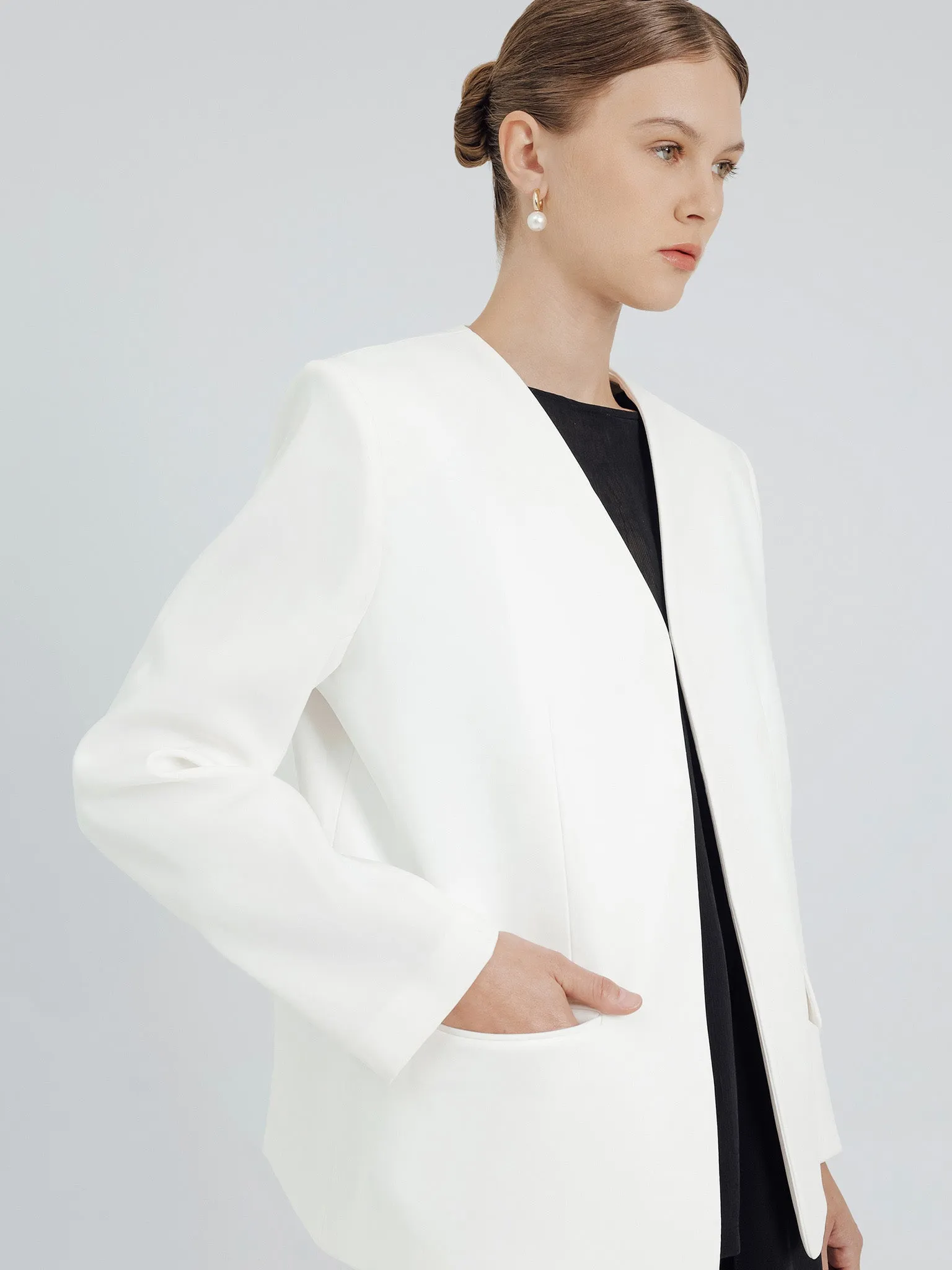 LAPELLES BLAZER IN WHITE sold by BLZR.ID product image thumbnail 3