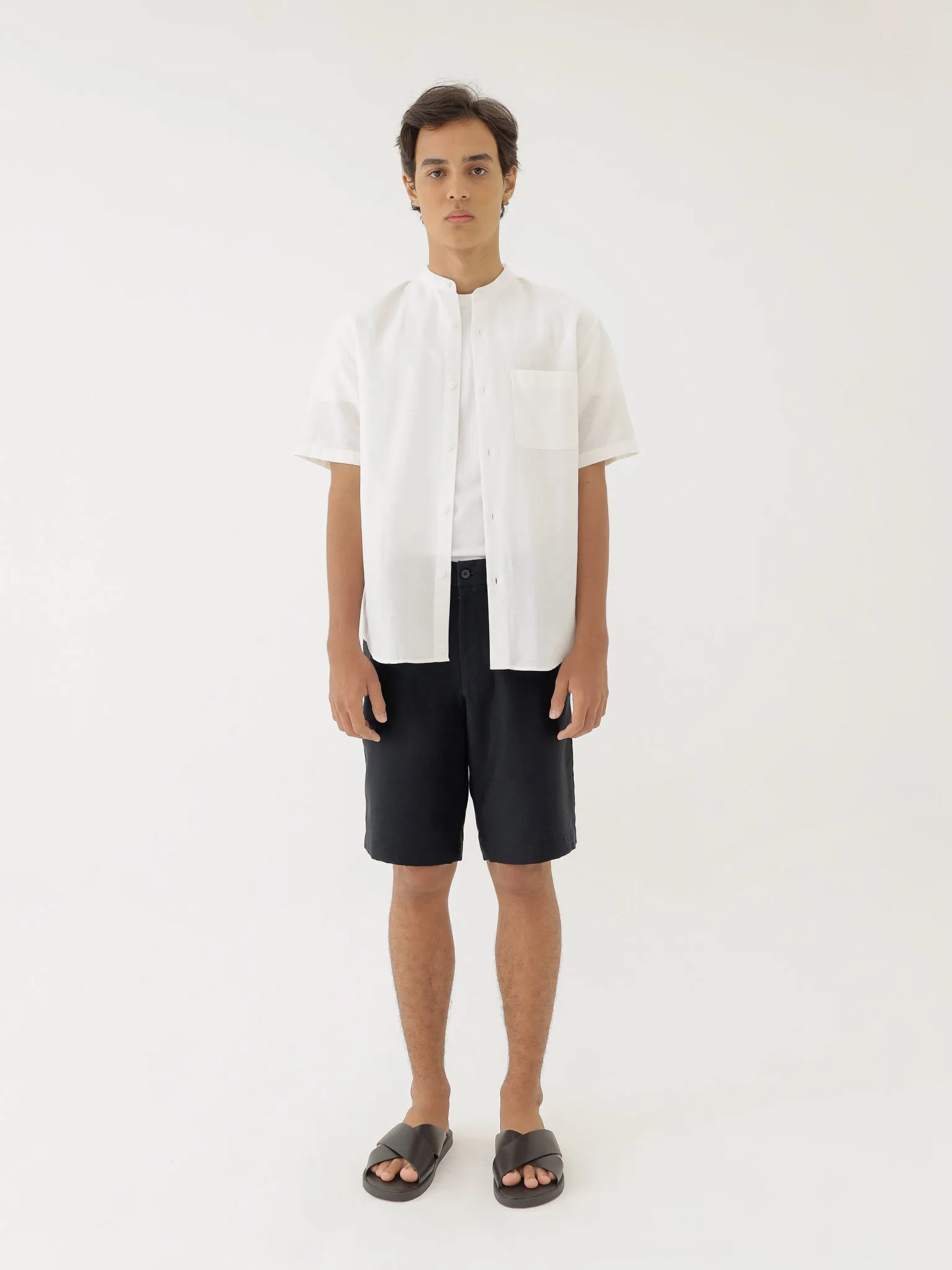 🌳 LINEN SHORTS IN BLACK sold by BLZR.ID