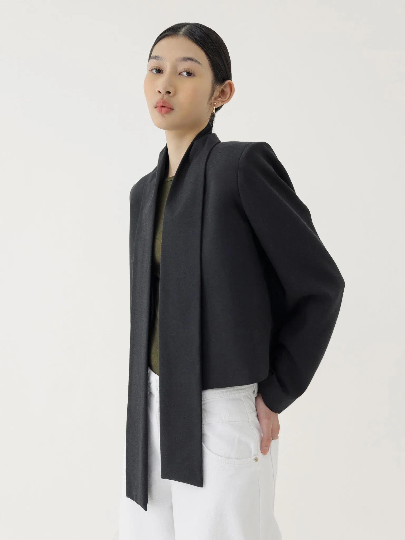 🌳 LINEN SCARF IN BLACK sold by BLZR.ID product image thumbnail 3