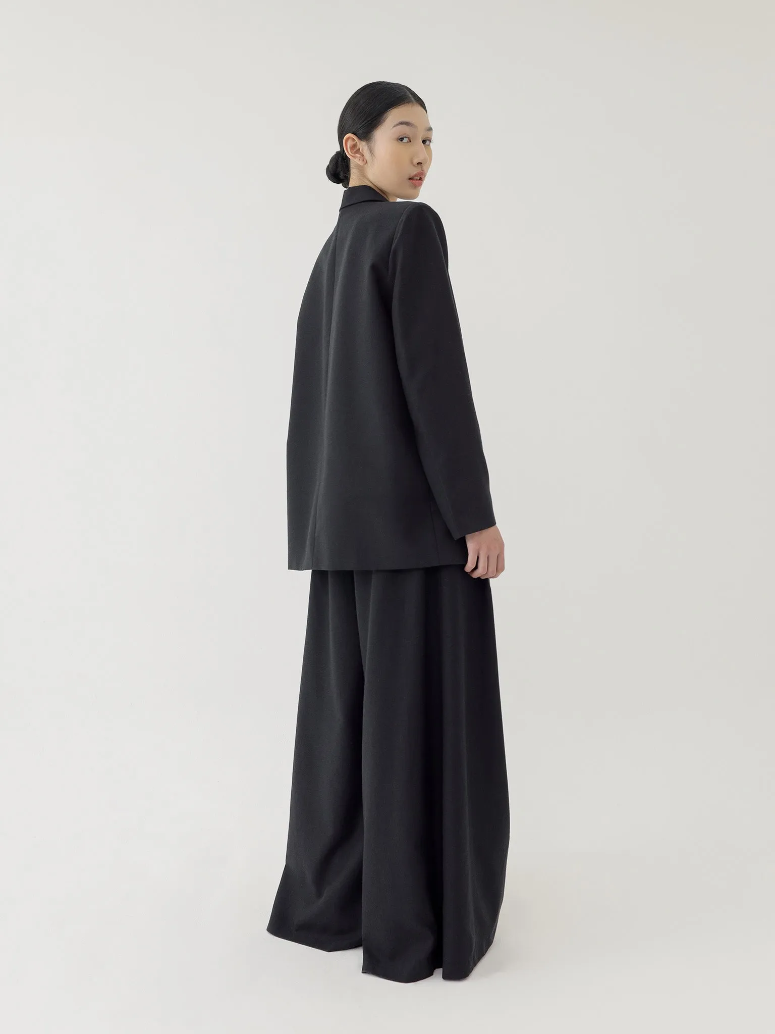 🌳 LINEN OVERSIZED BLAZER IN BLACK sold by BLZR.ID product image thumbnail 4