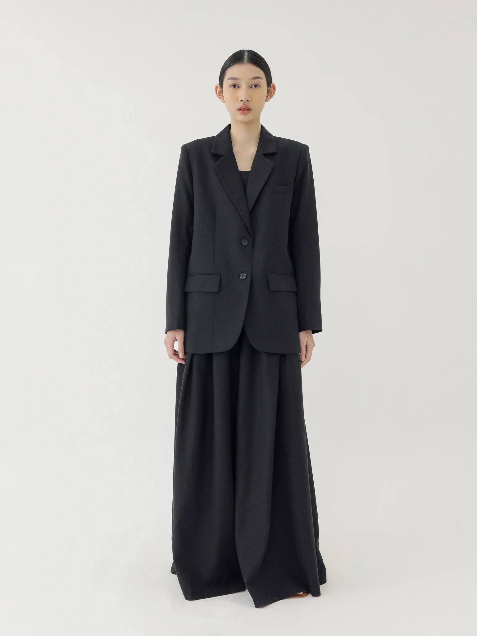 🌳 LINEN OVERSIZED BLAZER IN BLACK sold by BLZR.ID