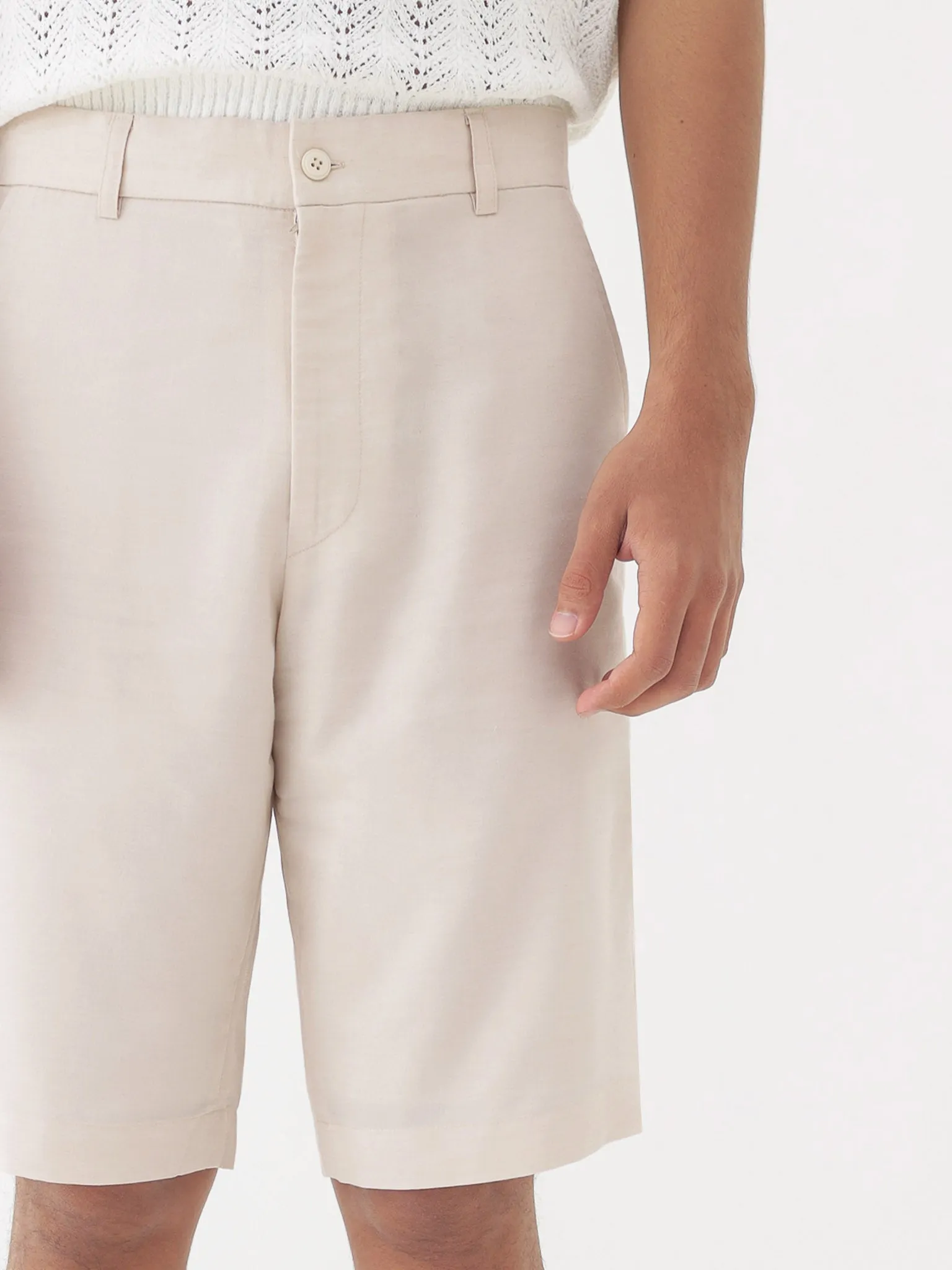 🌳 LINEN SHORTS IN BEIGE sold by BLZR.ID product image thumbnail 4