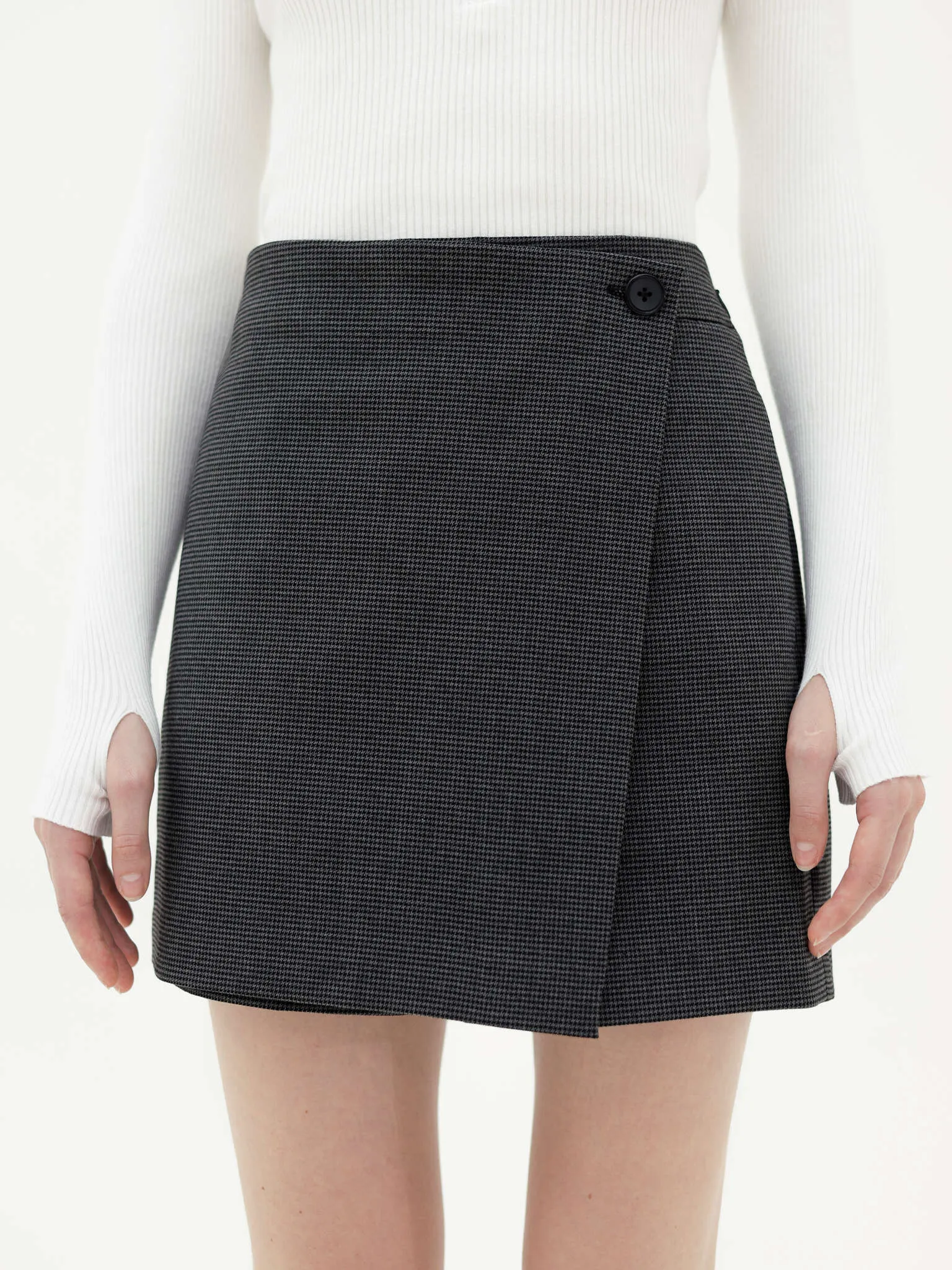 GIO DARK GREY SKORT sold by BLZR.ID product image thumbnail 5