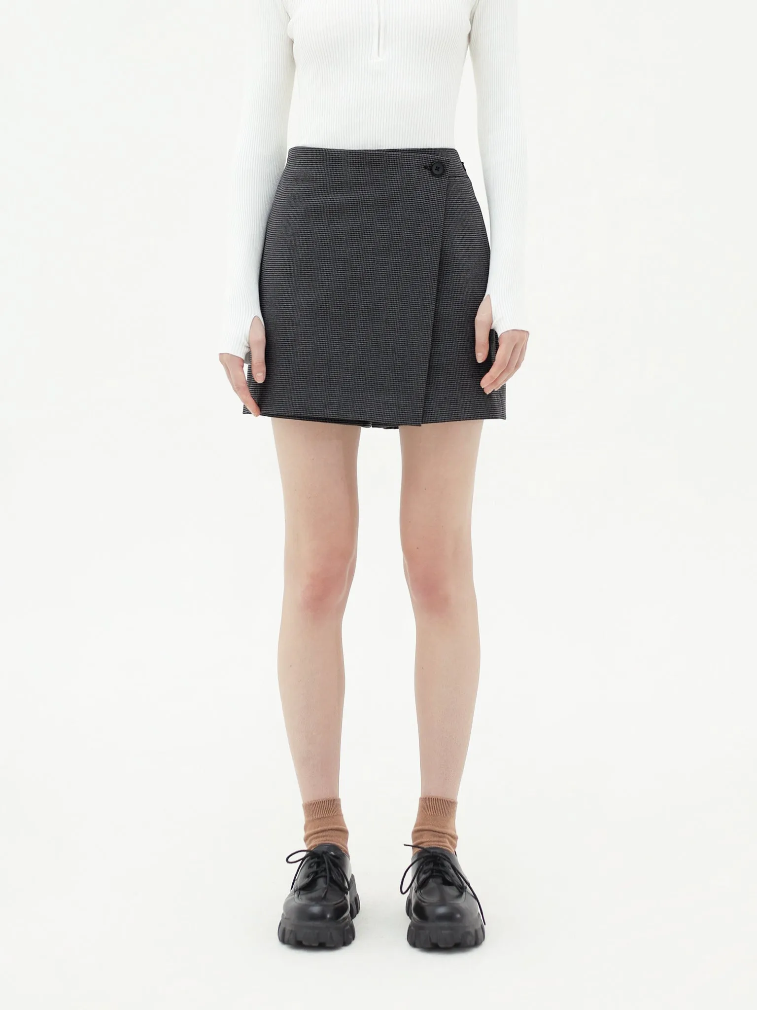 GIO DARK GREY SKORT sold by BLZR.ID product image thumbnail 2