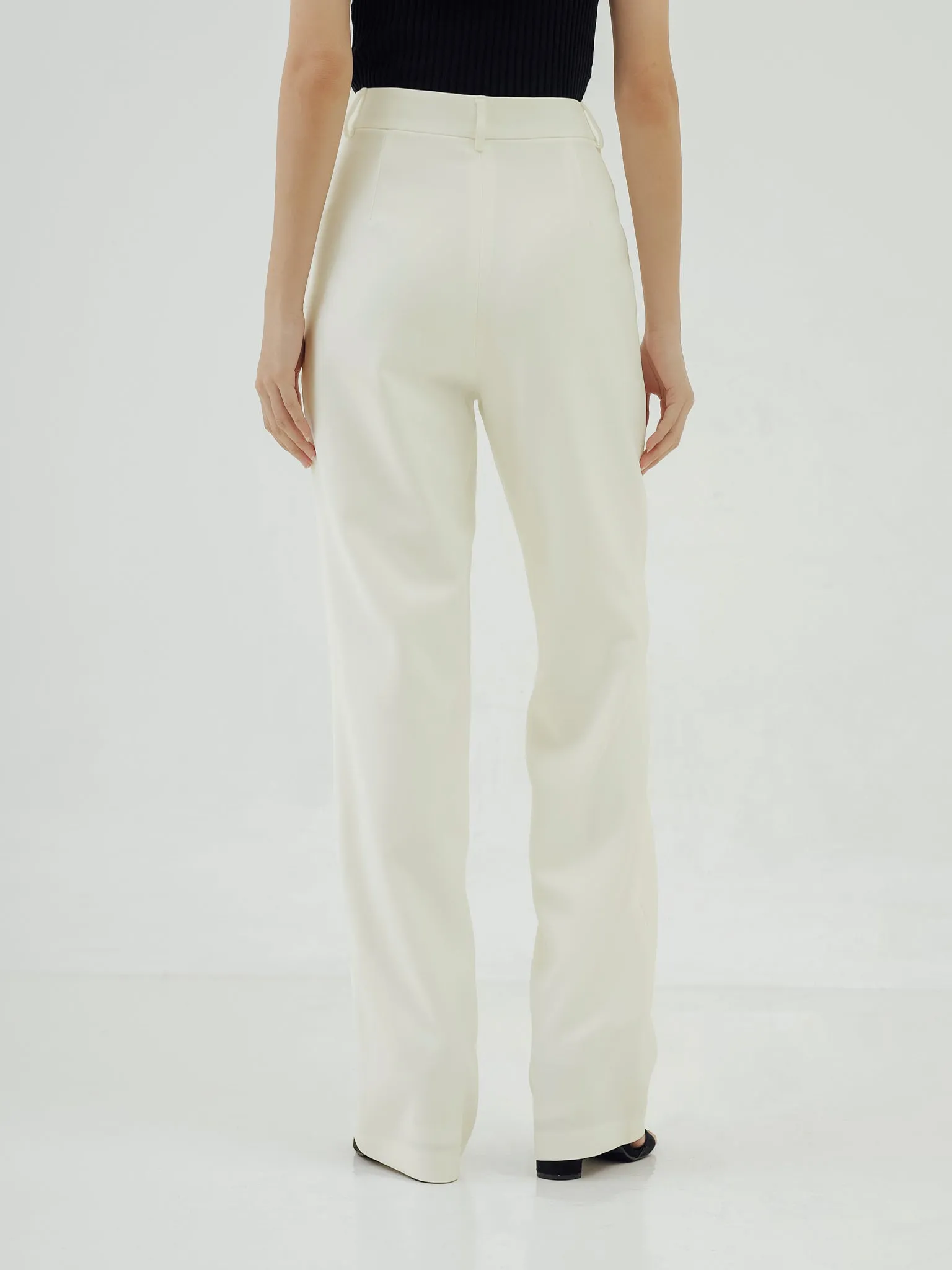 OLSON WHITE PANTS sold by BLZR.ID product image thumbnail 4