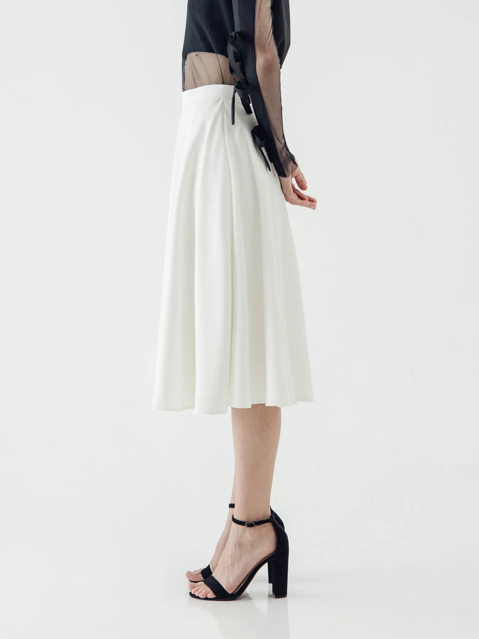 SIDIK JARI – PLAIN FLARE SKIRT sold by BLZR.ID product image thumbnail 4