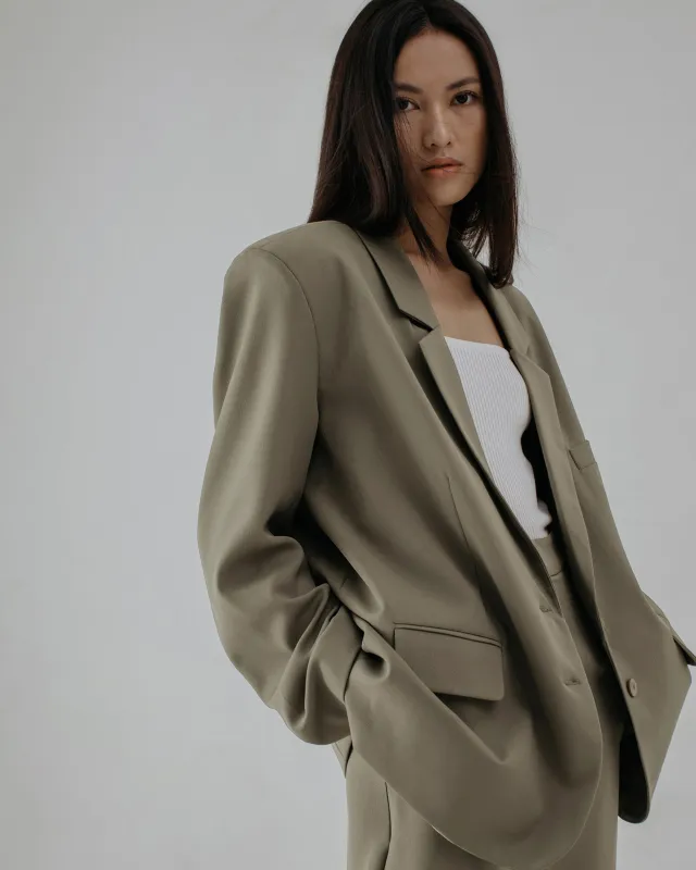 HUM OLIVEGREY OVERSIZED BLAZER sold by BLZR.ID