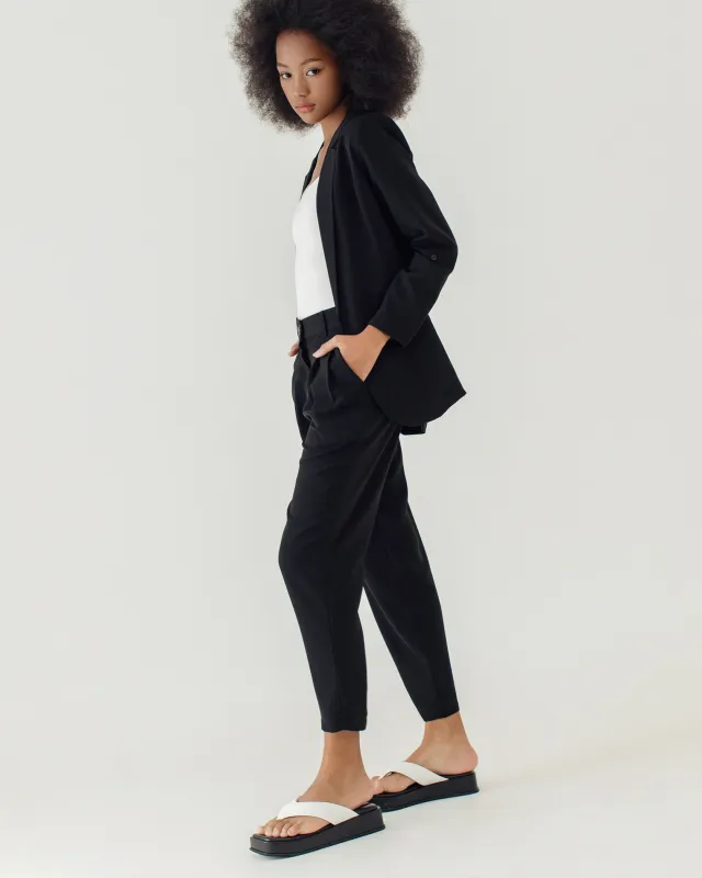 ELEVATED VIE BLACK SET sold by BLZR.ID