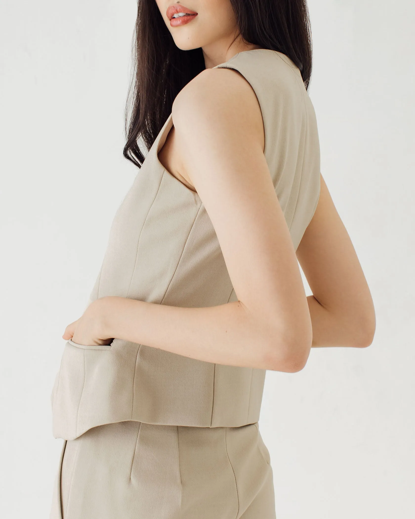 OLSON CREAM VEST sold by BLZR.ID product image thumbnail 4