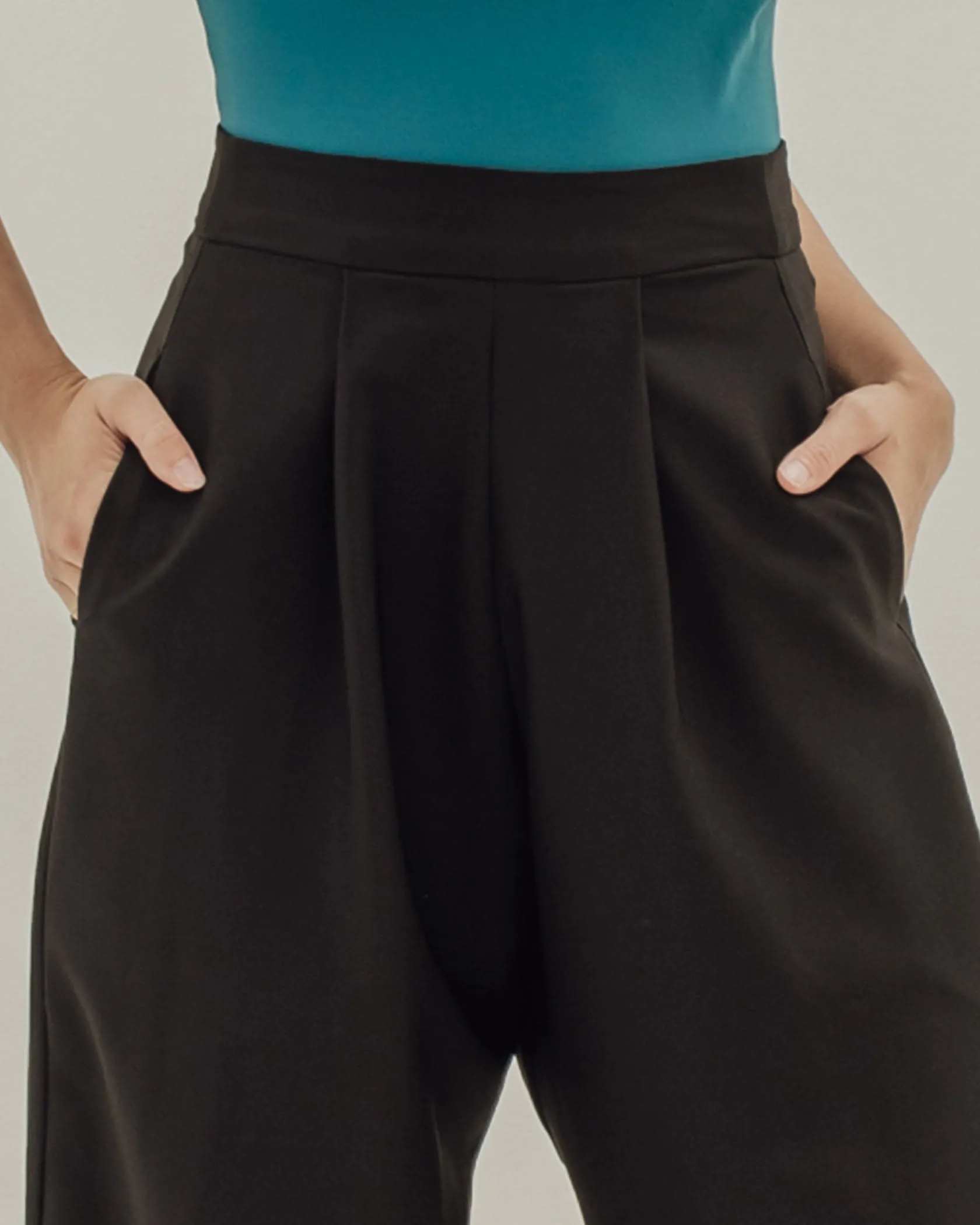 LI BLACK PANTS sold by BLZR.ID product image thumbnail 5