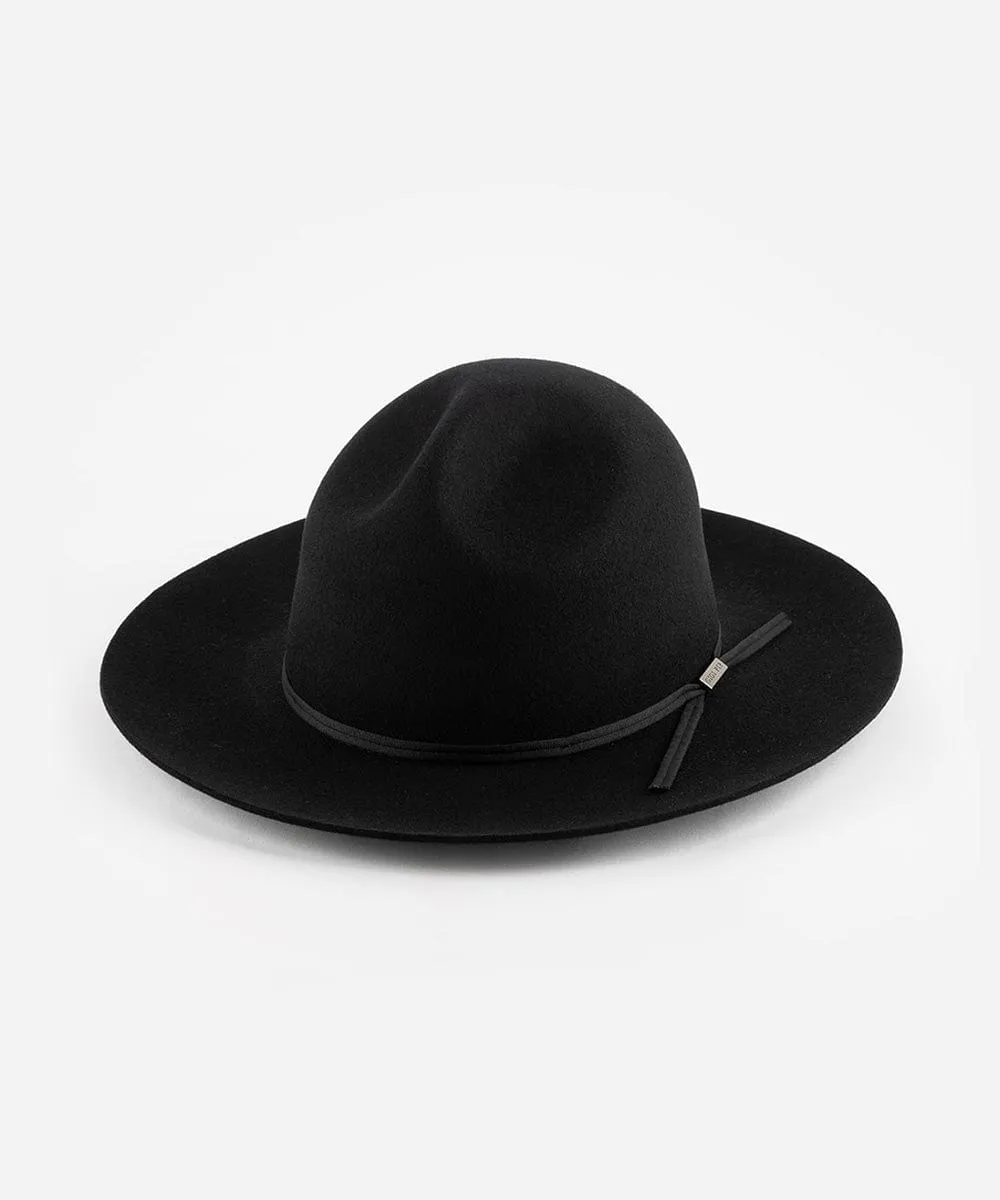 Camille Campaign Crown sold by Gigi Pip