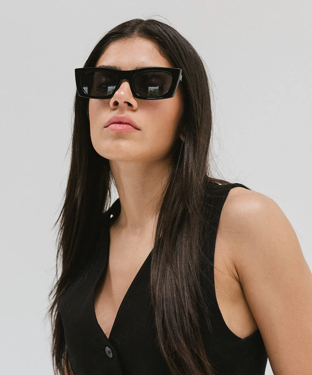 Jackie Rectangle Sunglasses sold by Gigi Pip product image thumbnail 2