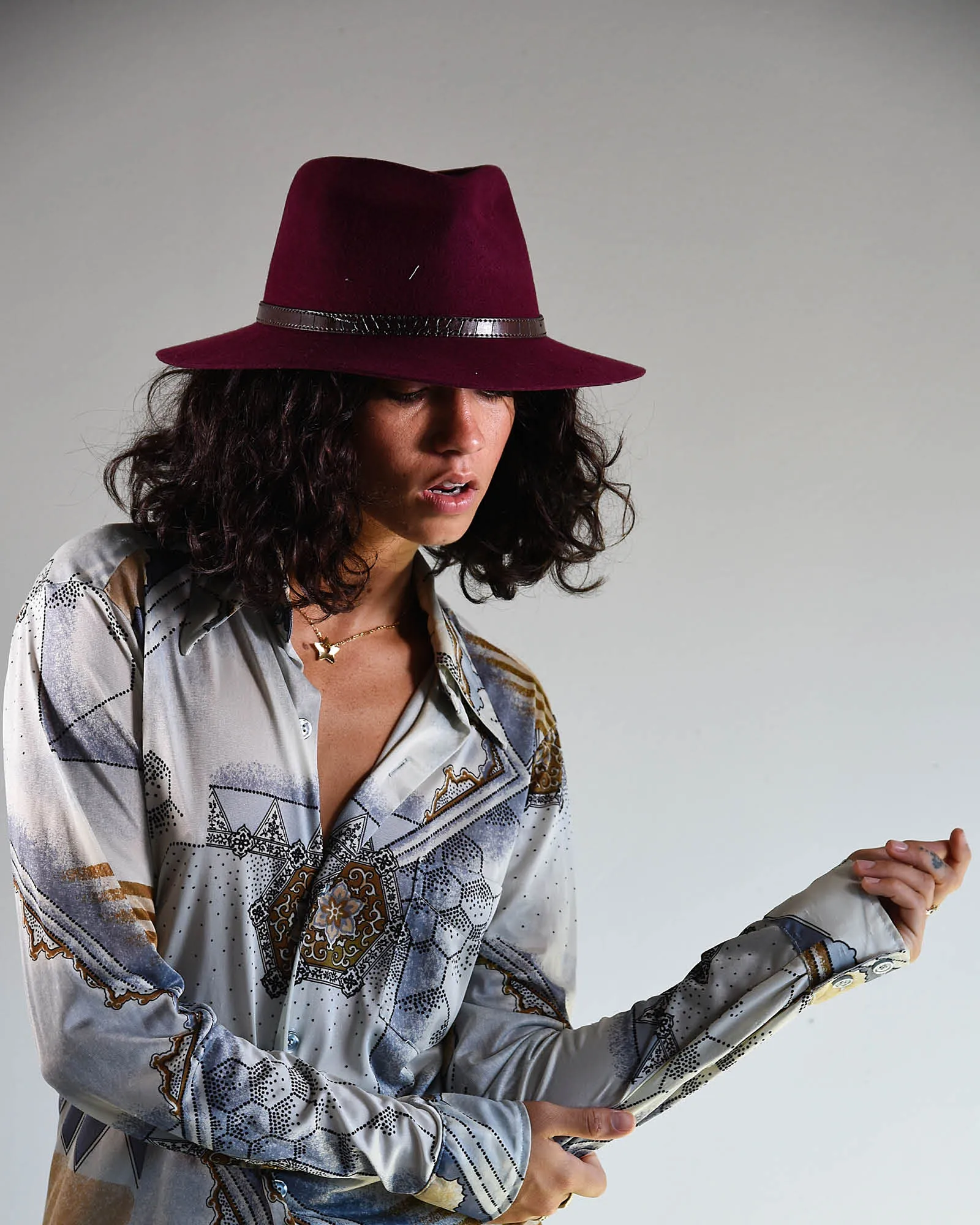 The DiNgo Felt Hat - Wine sold by Fallen Broken Street product image thumbnail 5