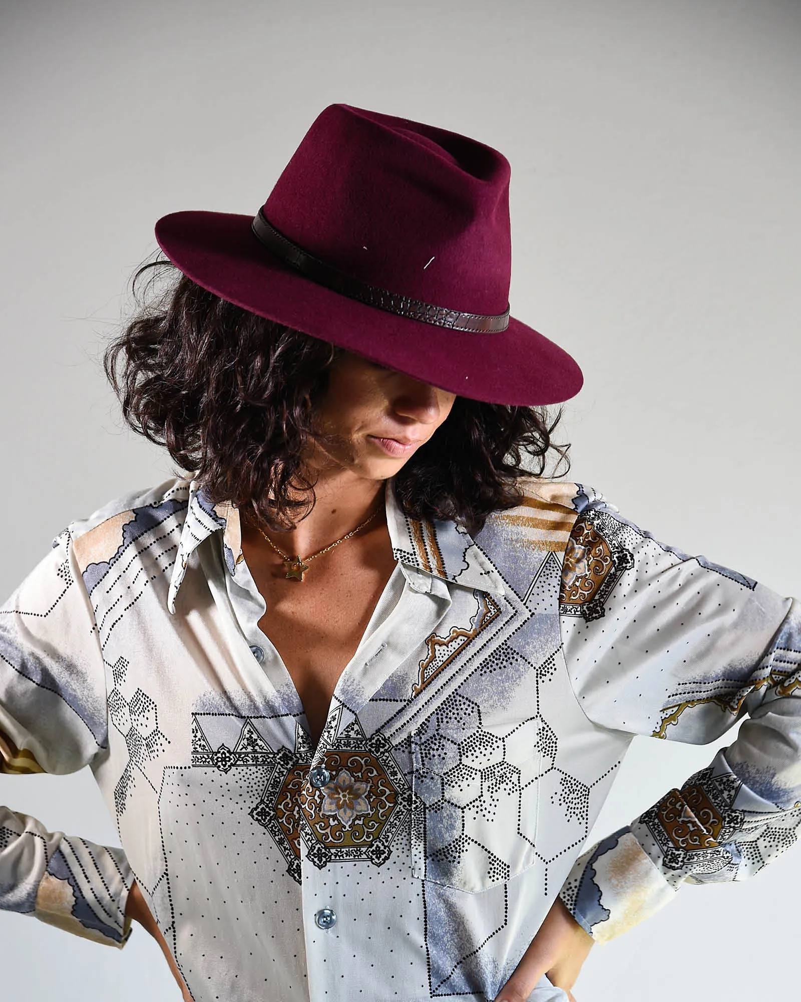 The DiNgo Felt Hat - Wine sold by Fallen Broken Street product image thumbnail 4