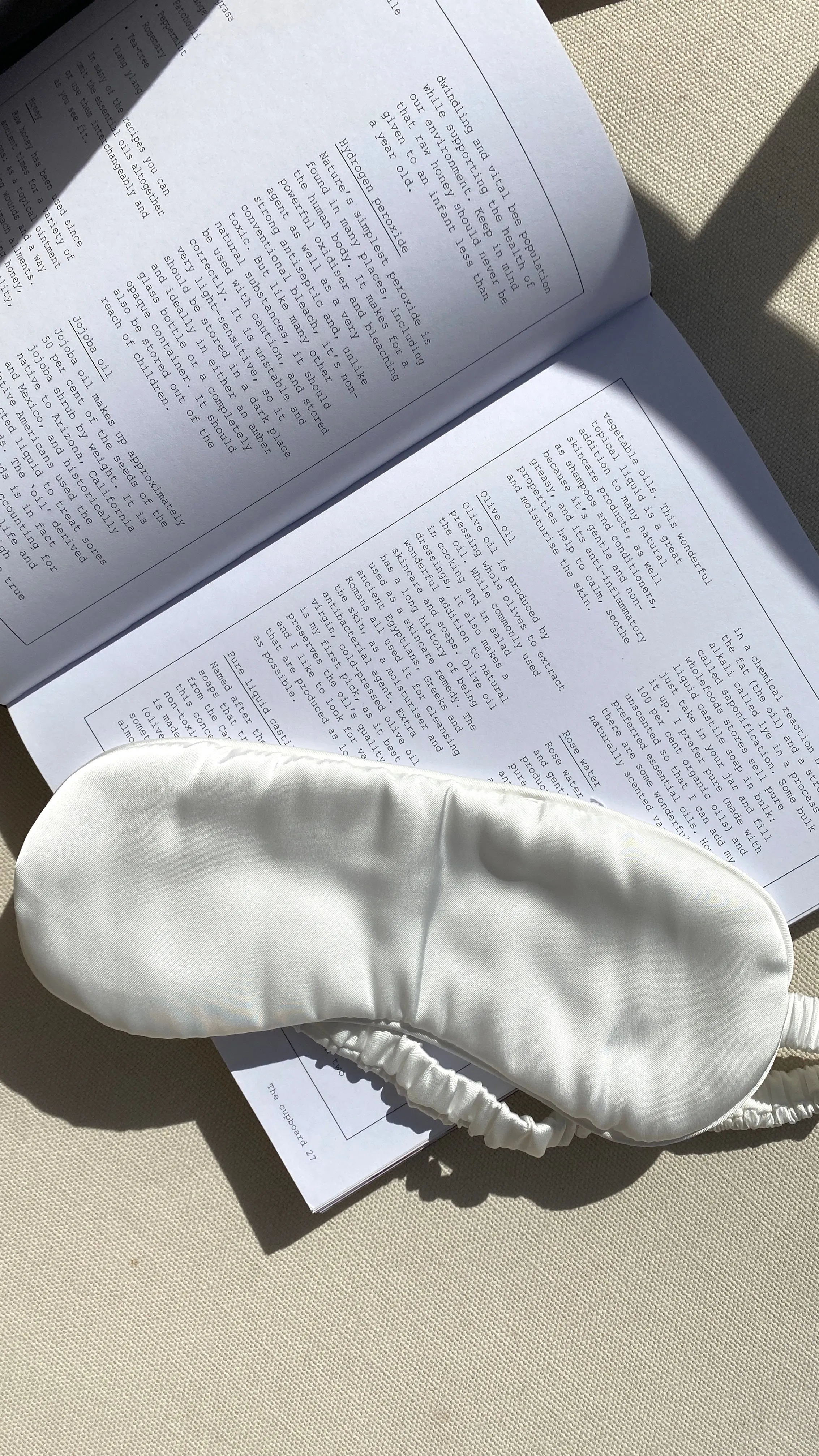 Harper Eye Mask & Scrunchie - White sold by Billy J product image thumbnail 5