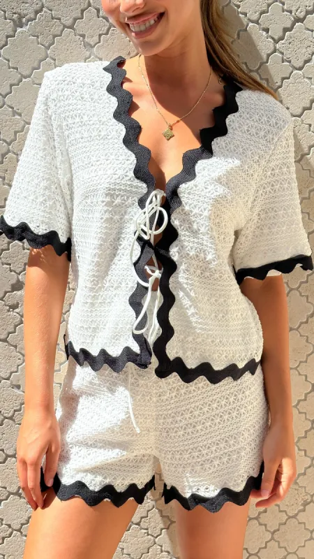 Ula Tie Shirt - White / Black sold by Billy J