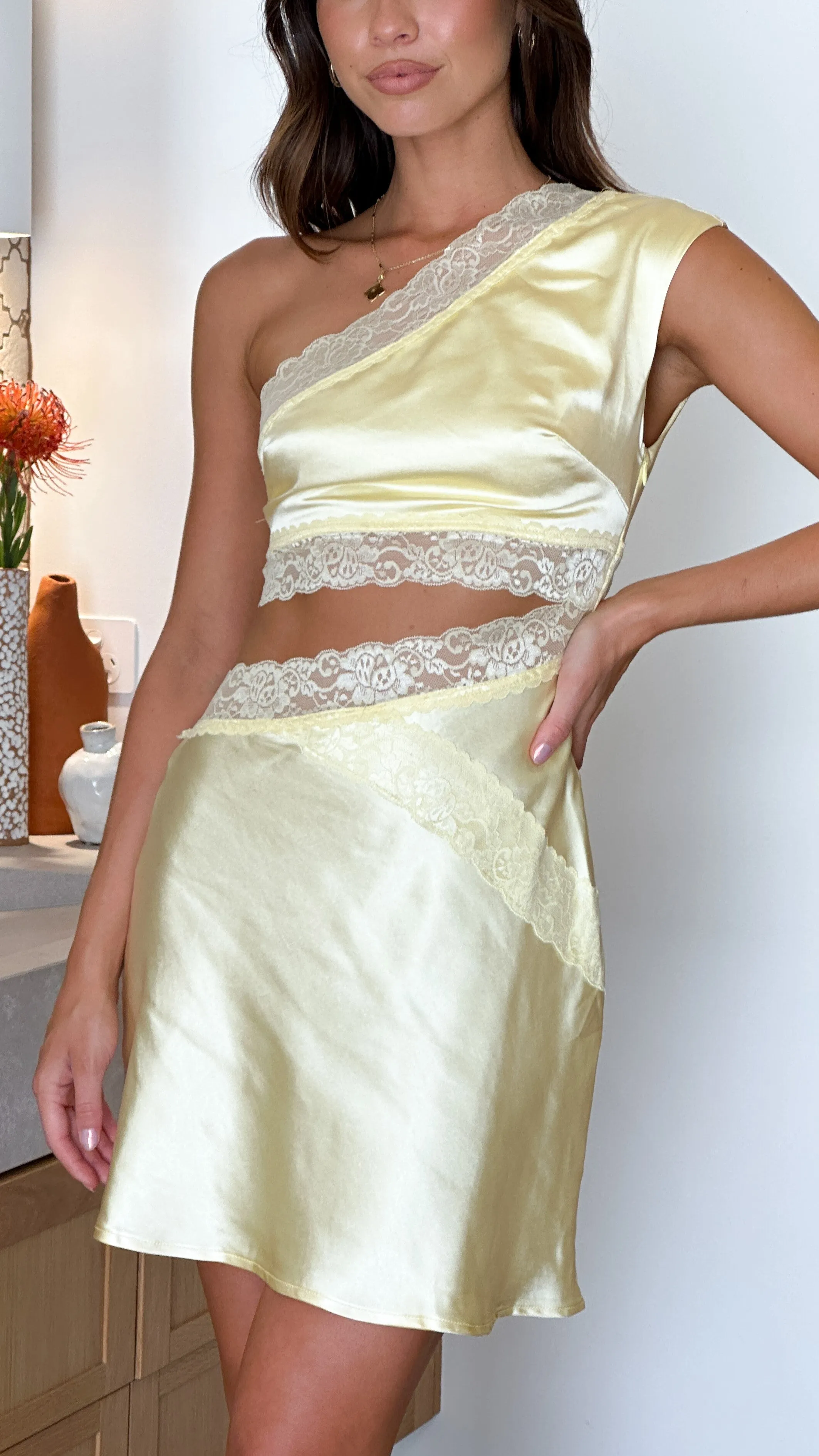 Emily One Shoulder Mini Dress - Yellow/Yellow Lace sold by Billy J product image thumbnail 5