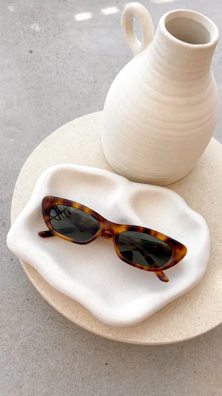 The Caroline Sunglasses - Hazel Tort sold by Billy J