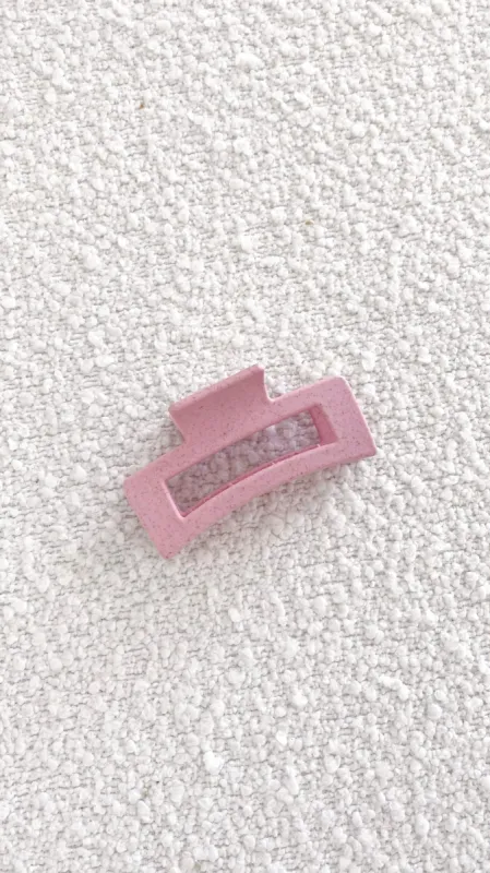 Kori Speckled Rectangle Claw Clip - Pink sold by Billy J