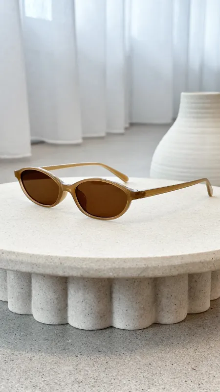 Amery Sunglasses - Olive sold by Billy J