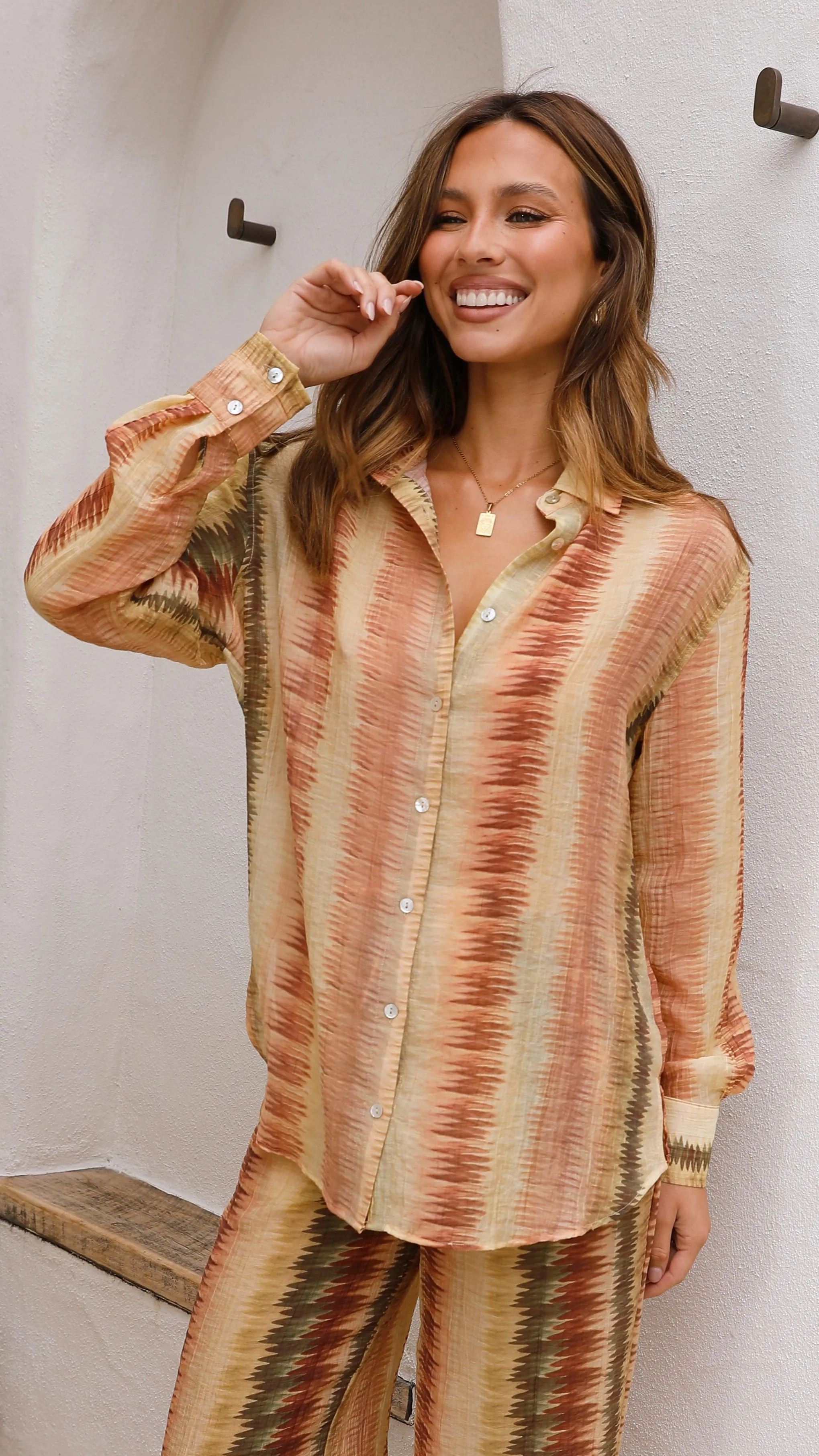 Akira Shirt - Calypso sold by Billy J