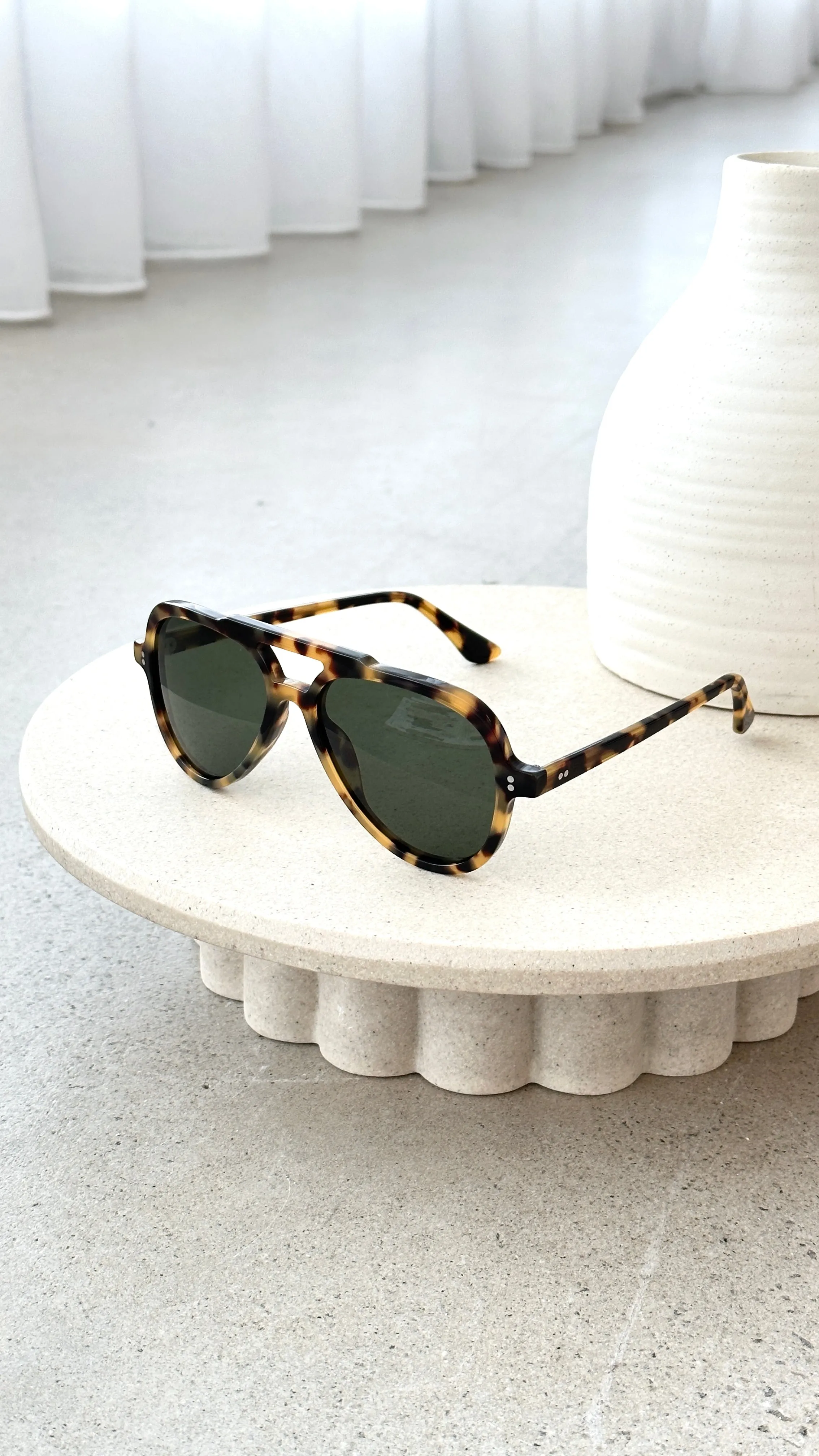 RC Caramel Tort Aviator Sunglasses - Tort sold by Billy J product image thumbnail 2