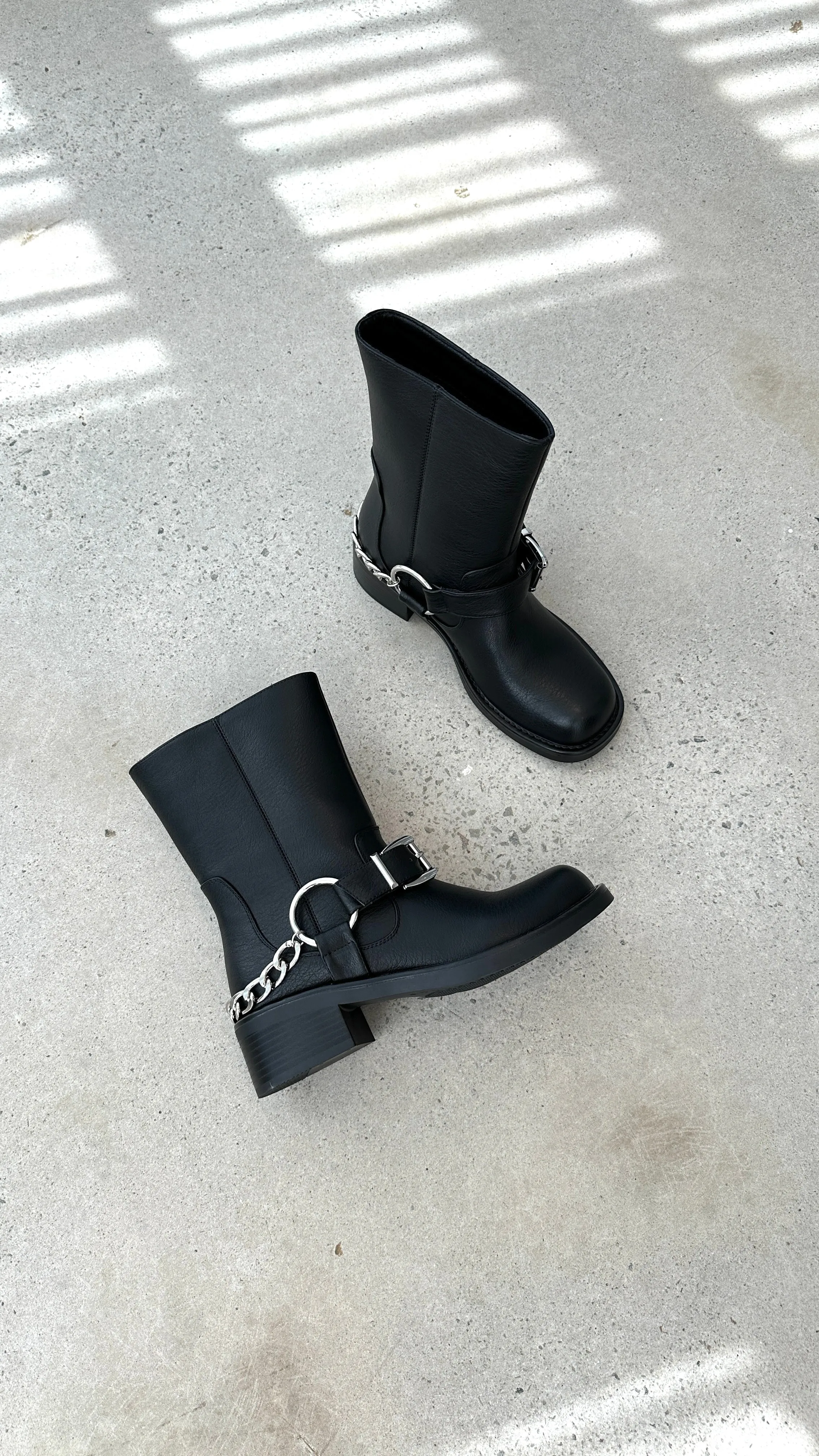 Oskar Boots - Black sold by Billy J