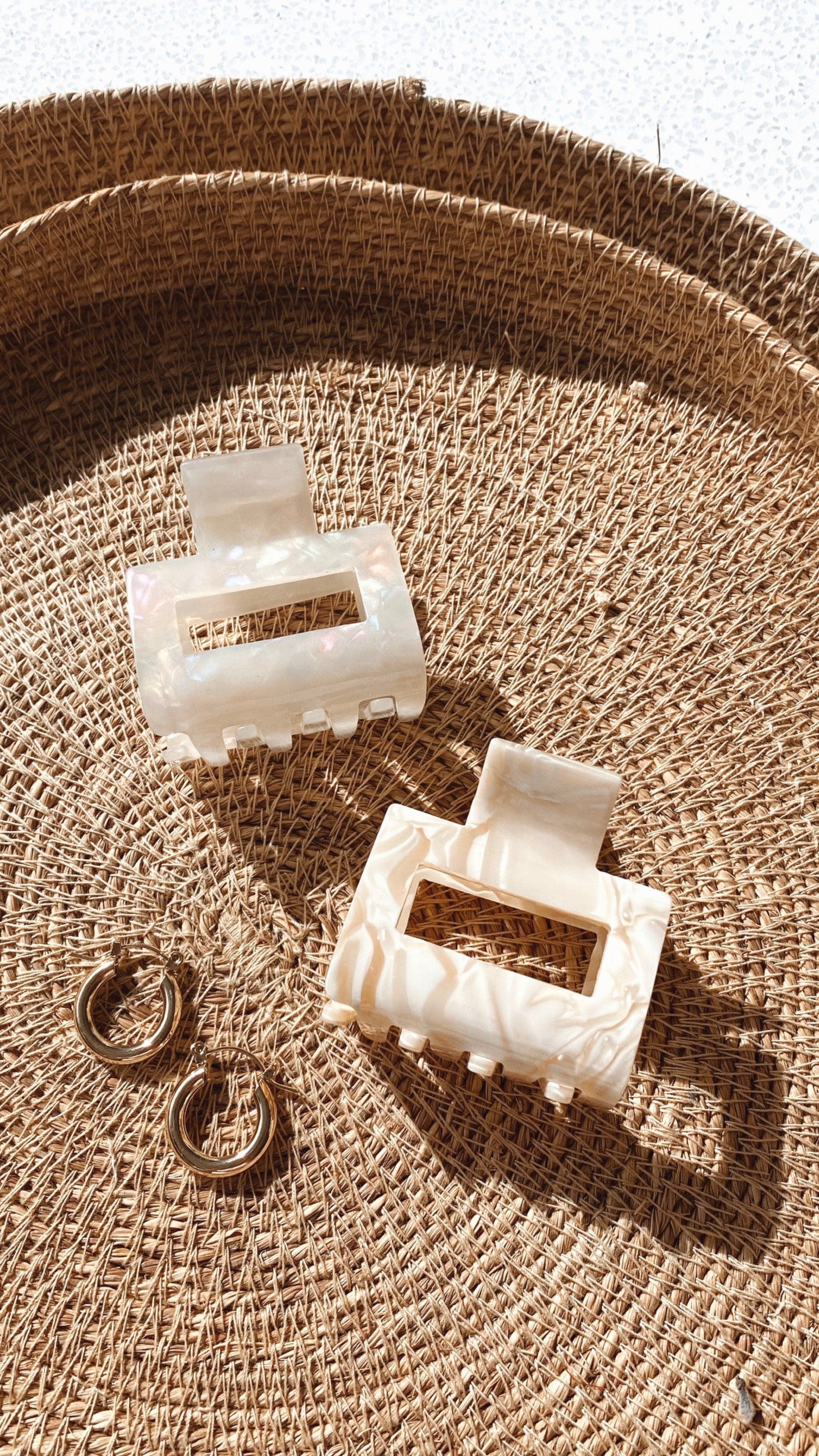 Anabelle Claw Clip - Cream sold by Billy J product image thumbnail 2