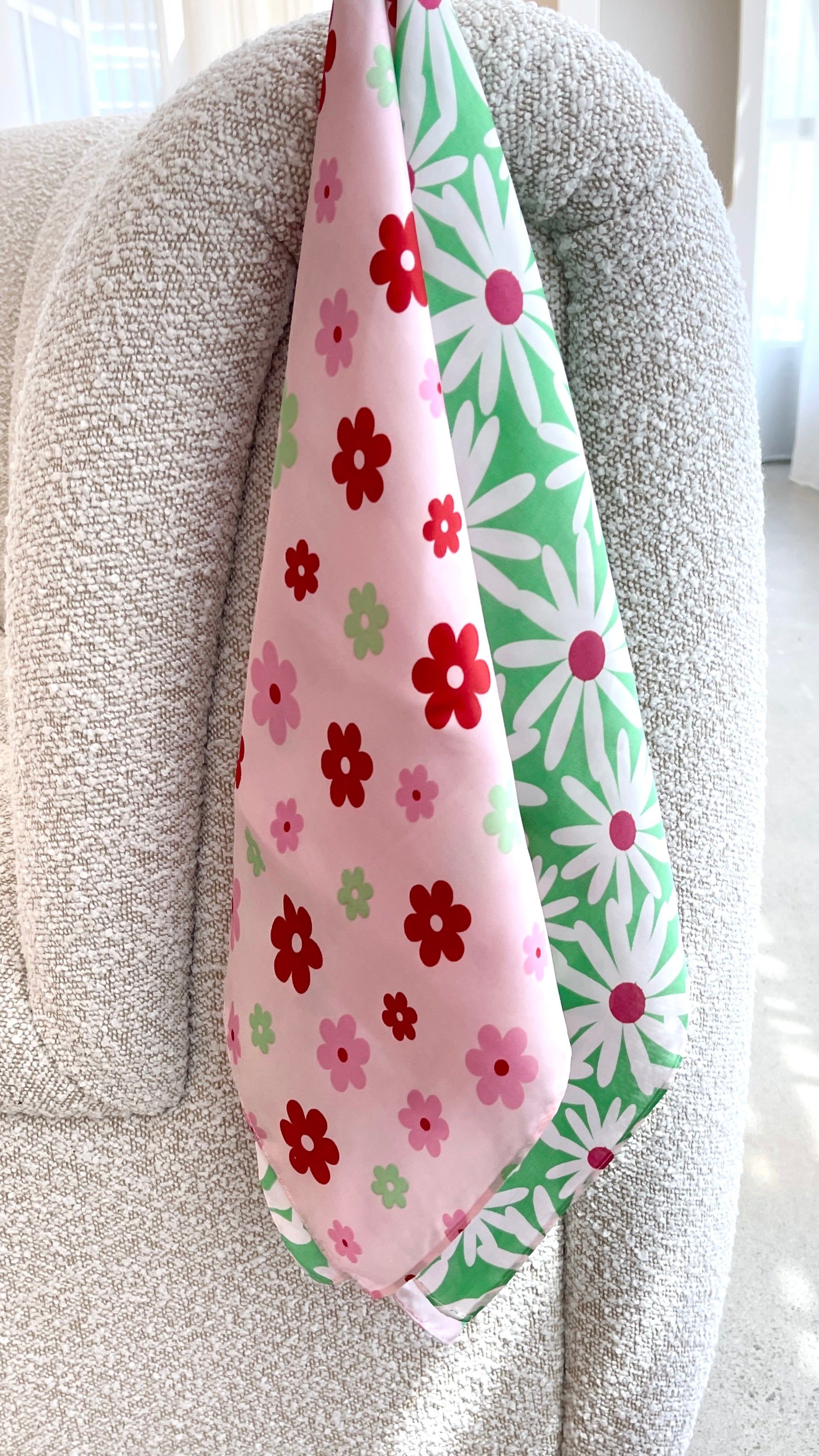 Kiami Bandana - Green Daisy sold by Billy J