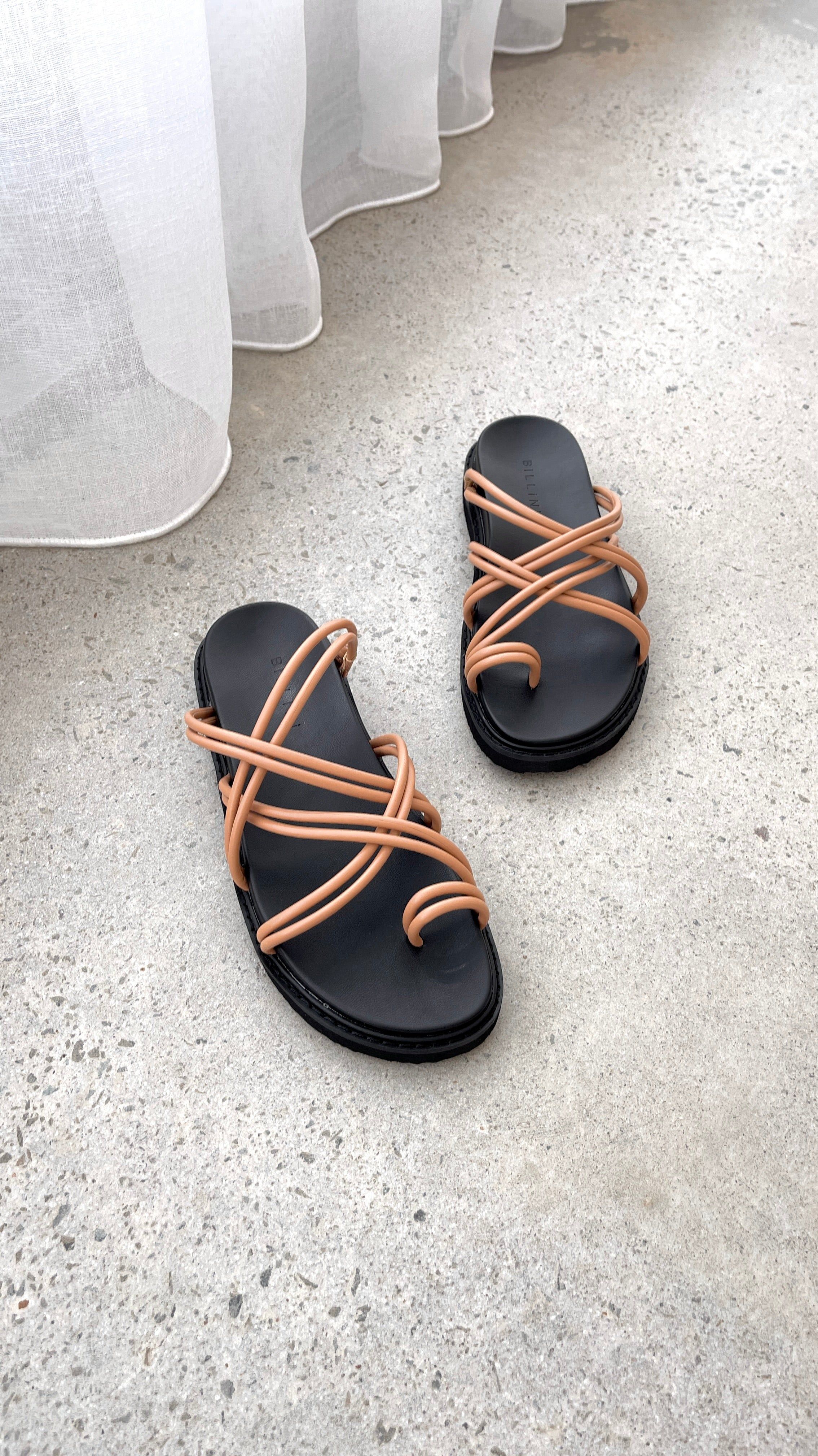 Zakari Slide - Sand sold by Billy J