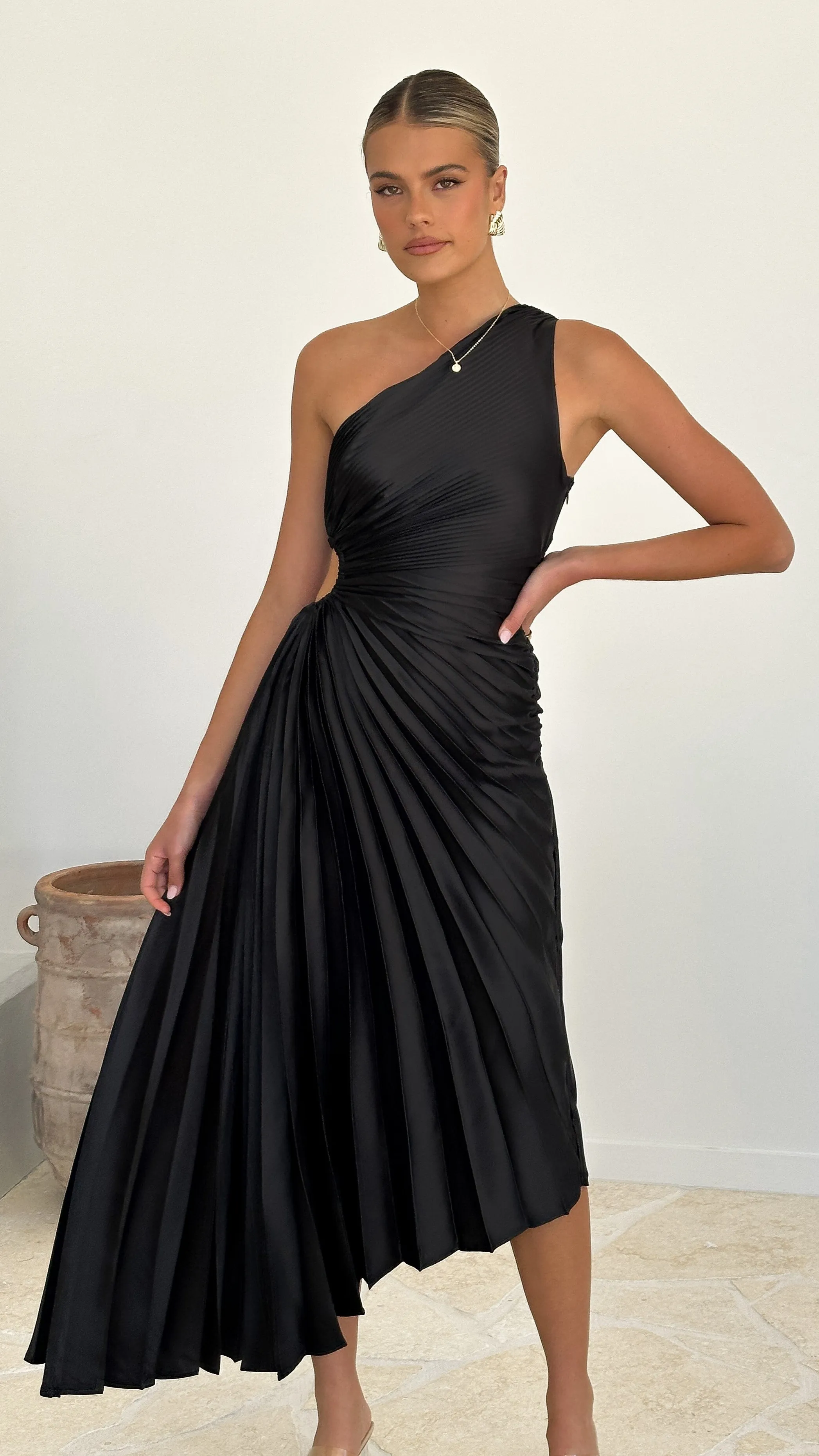 Olivia Maxi Dress - Black sold by Billy J product image thumbnail 5