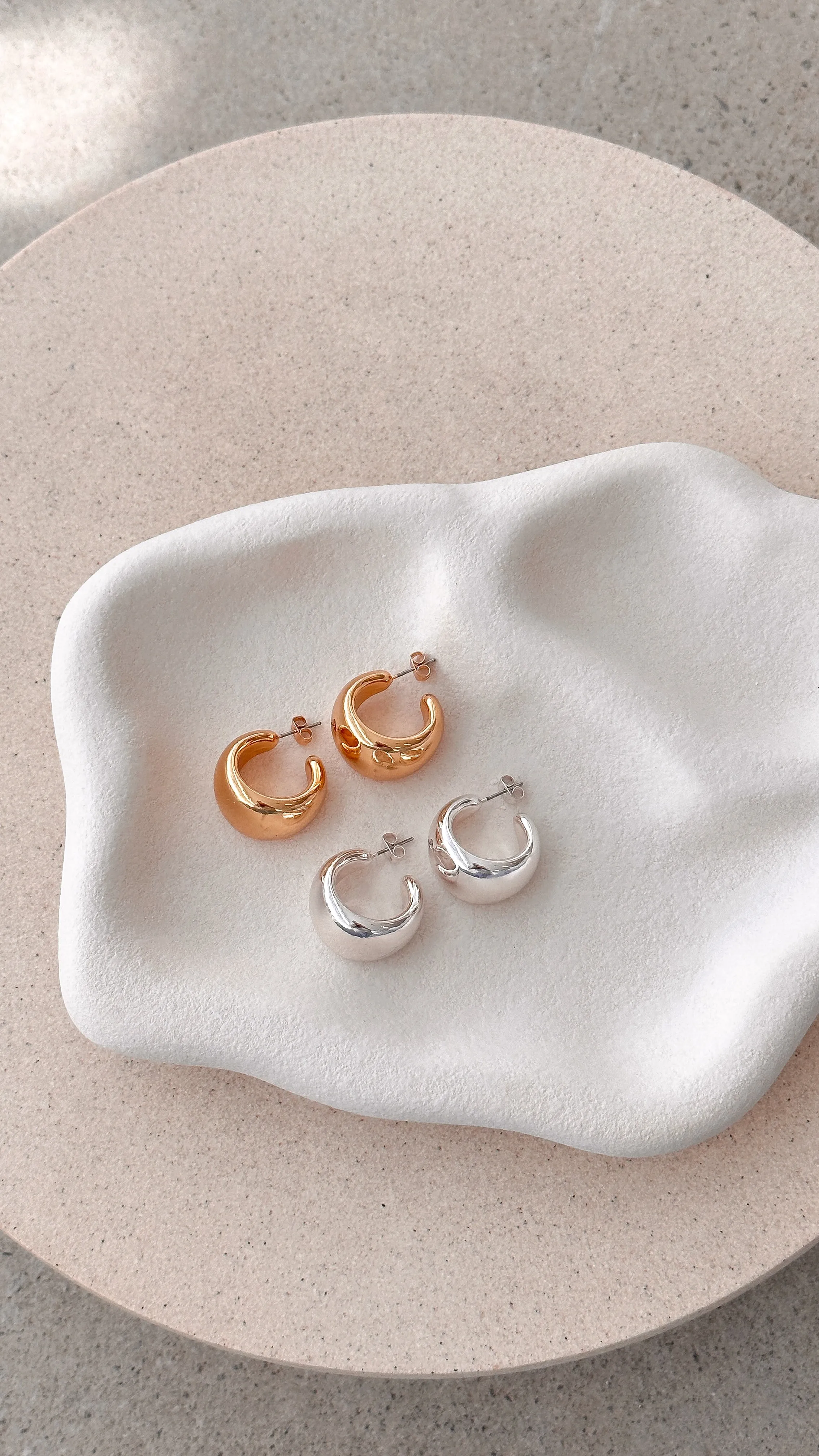 Dome Huggie - Gold sold by Billy J product image thumbnail 5