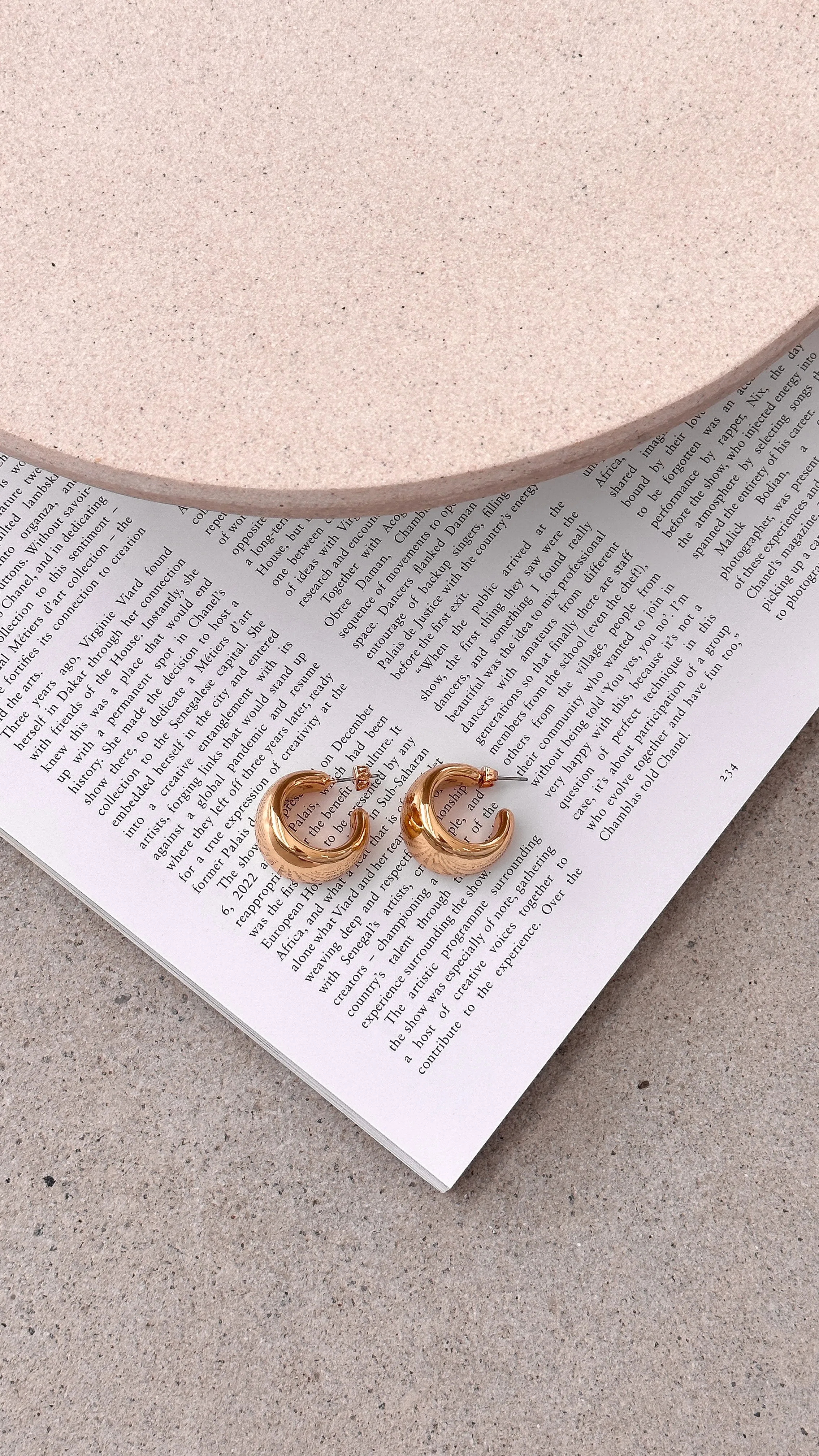 Dome Huggie - Gold sold by Billy J product image thumbnail 4